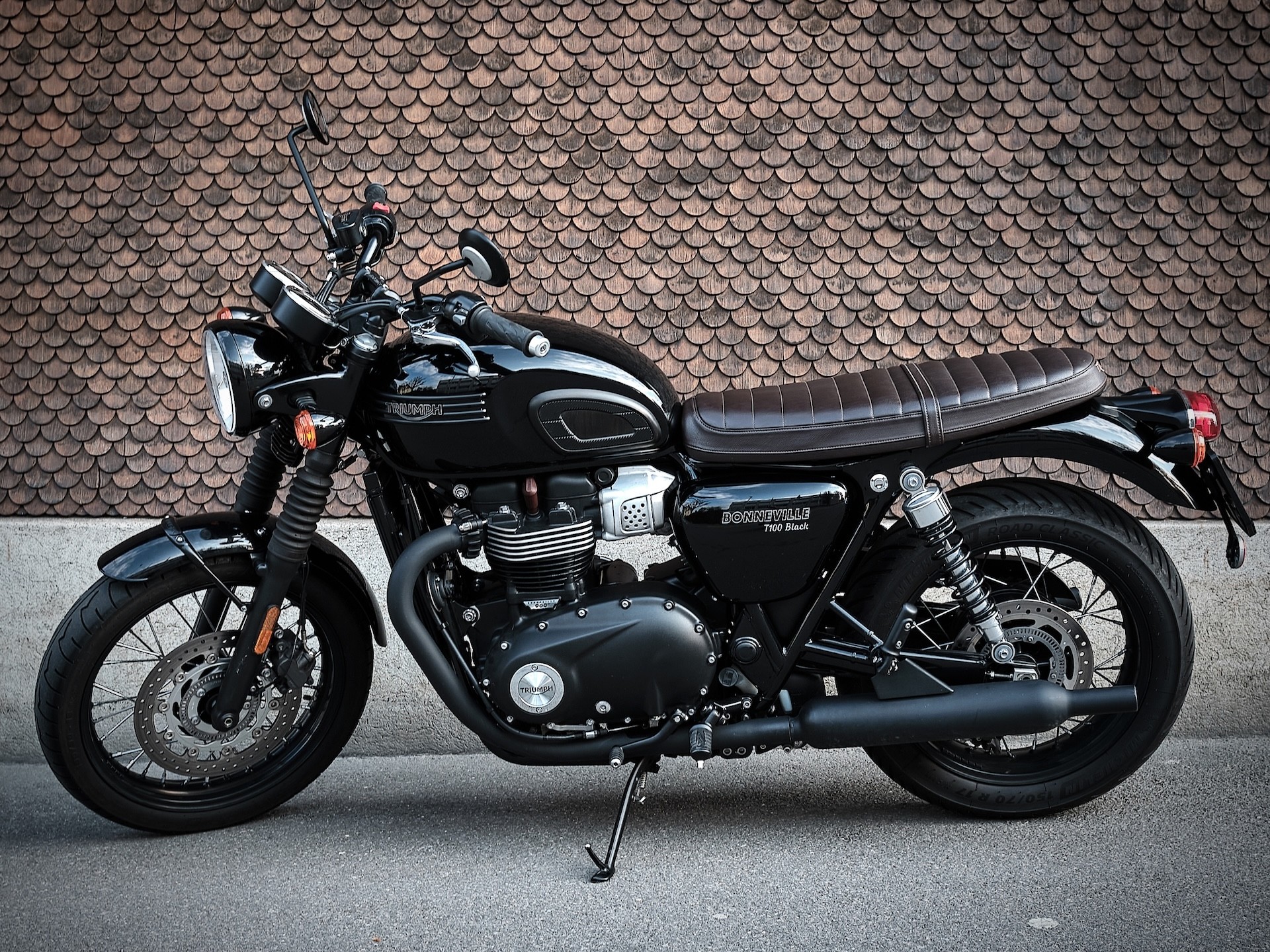 TRIUMPH Bonneville 900 T 100 ABS-image-0