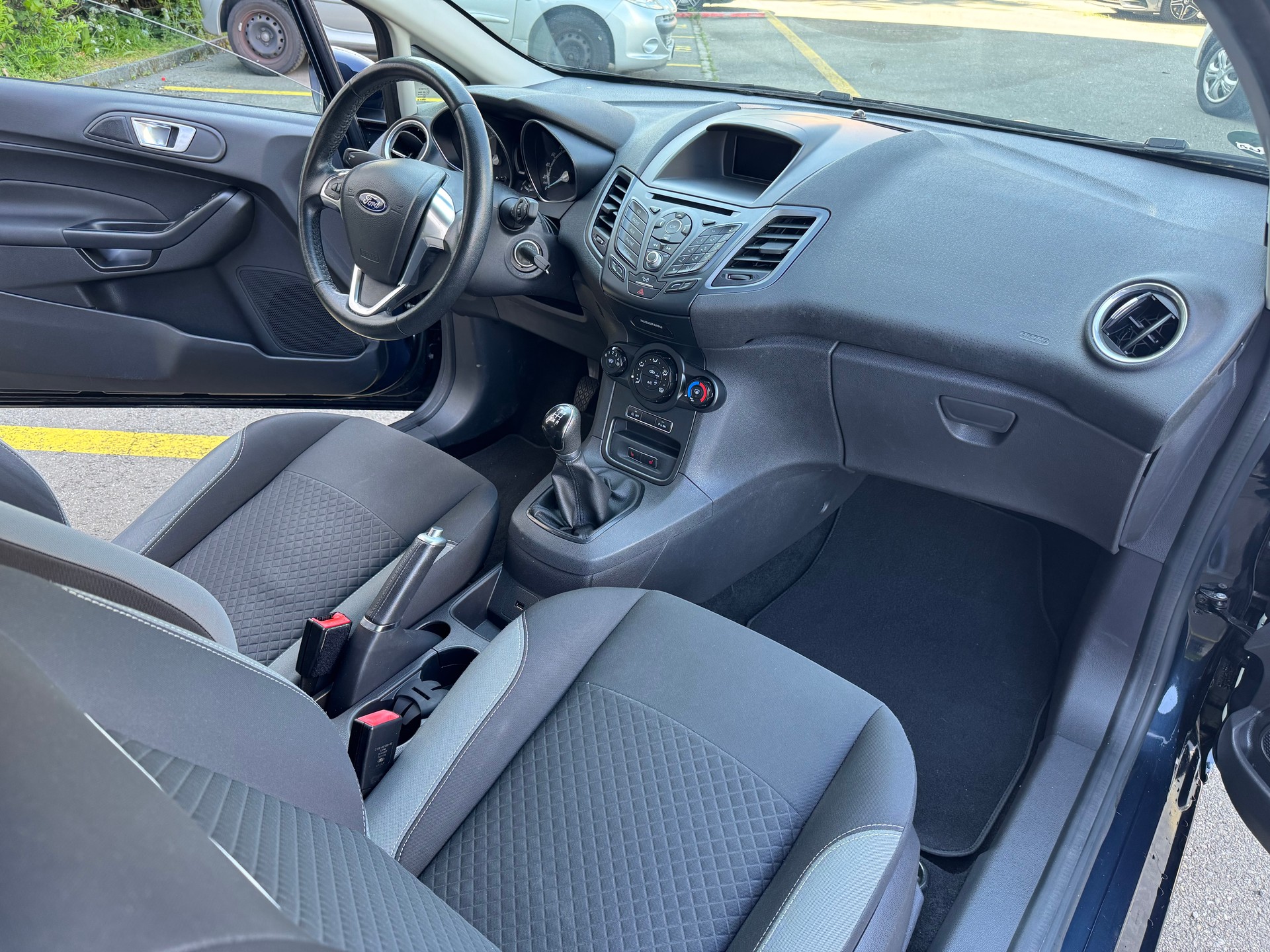 FORD Fiesta 1.0 SCTi Titanium-image-6