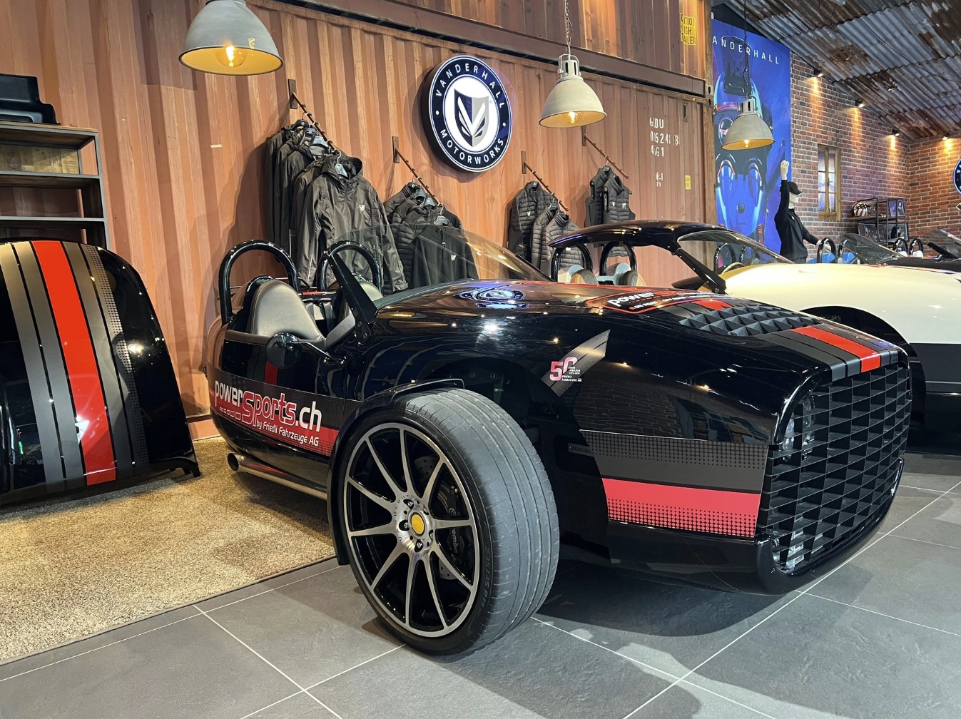 VANDERHALL Carmel GTS-showroom-element-1