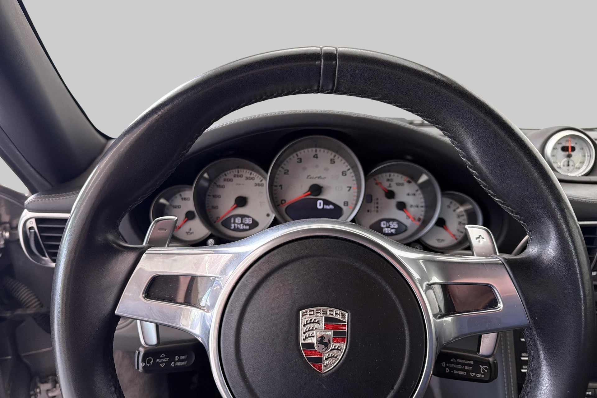 PORSCHE 911 Turbo PDK-image-9