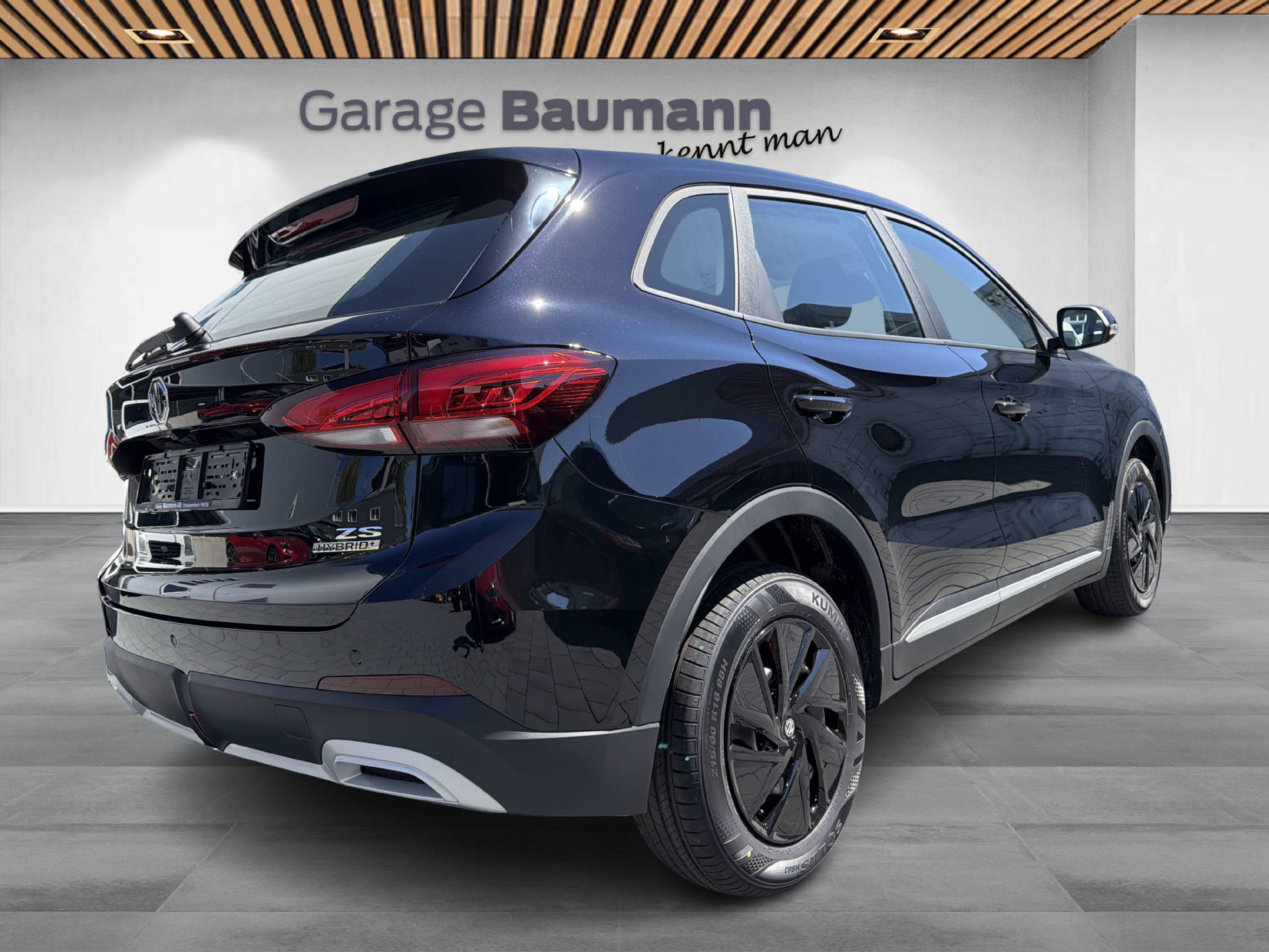 MG ZS 1.5 Hybrid+ Standard-showroom-element-2