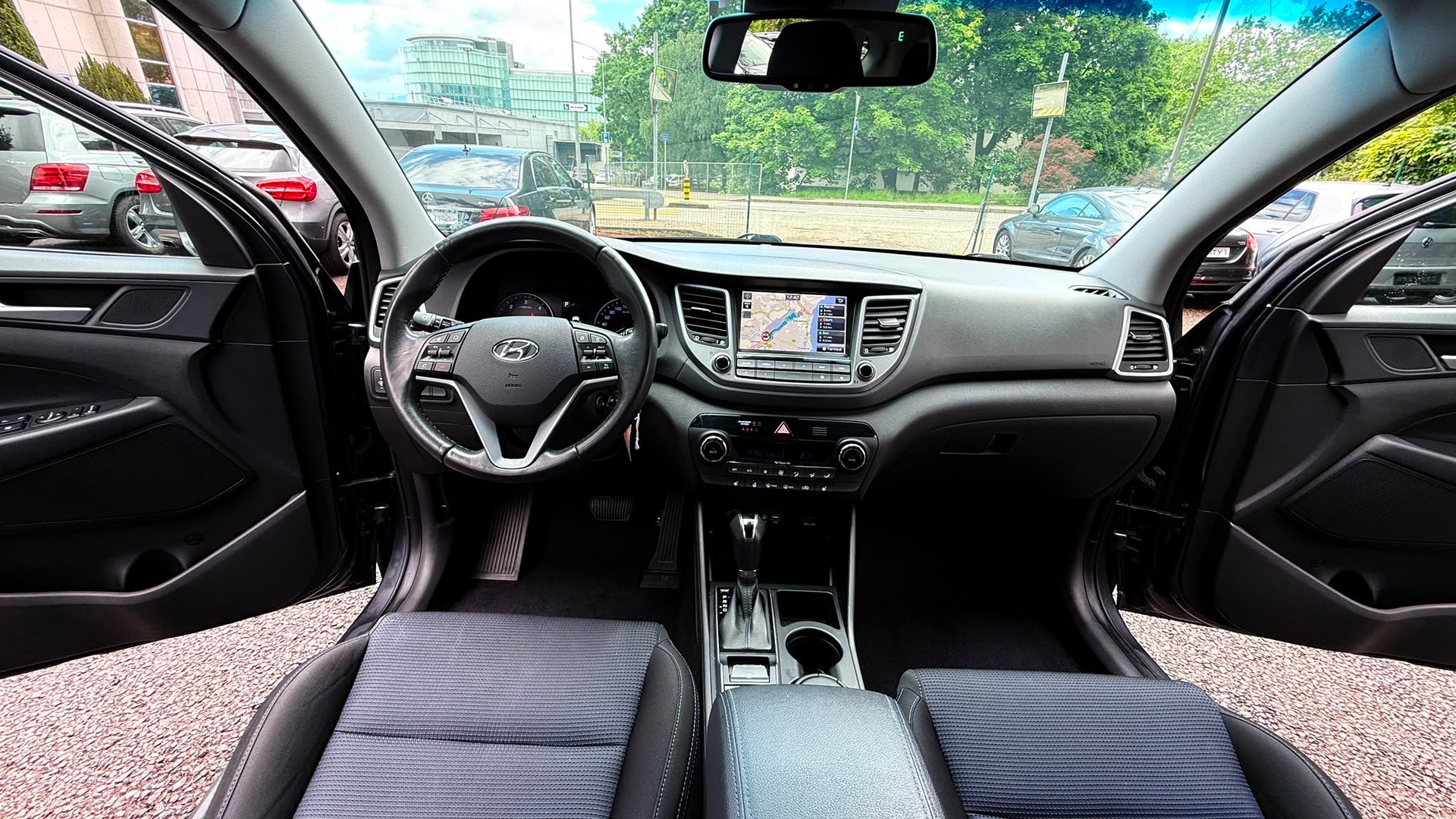 HYUNDAI Tucson 1.7 CRDI Vertex 2WD DTC 7-image-9