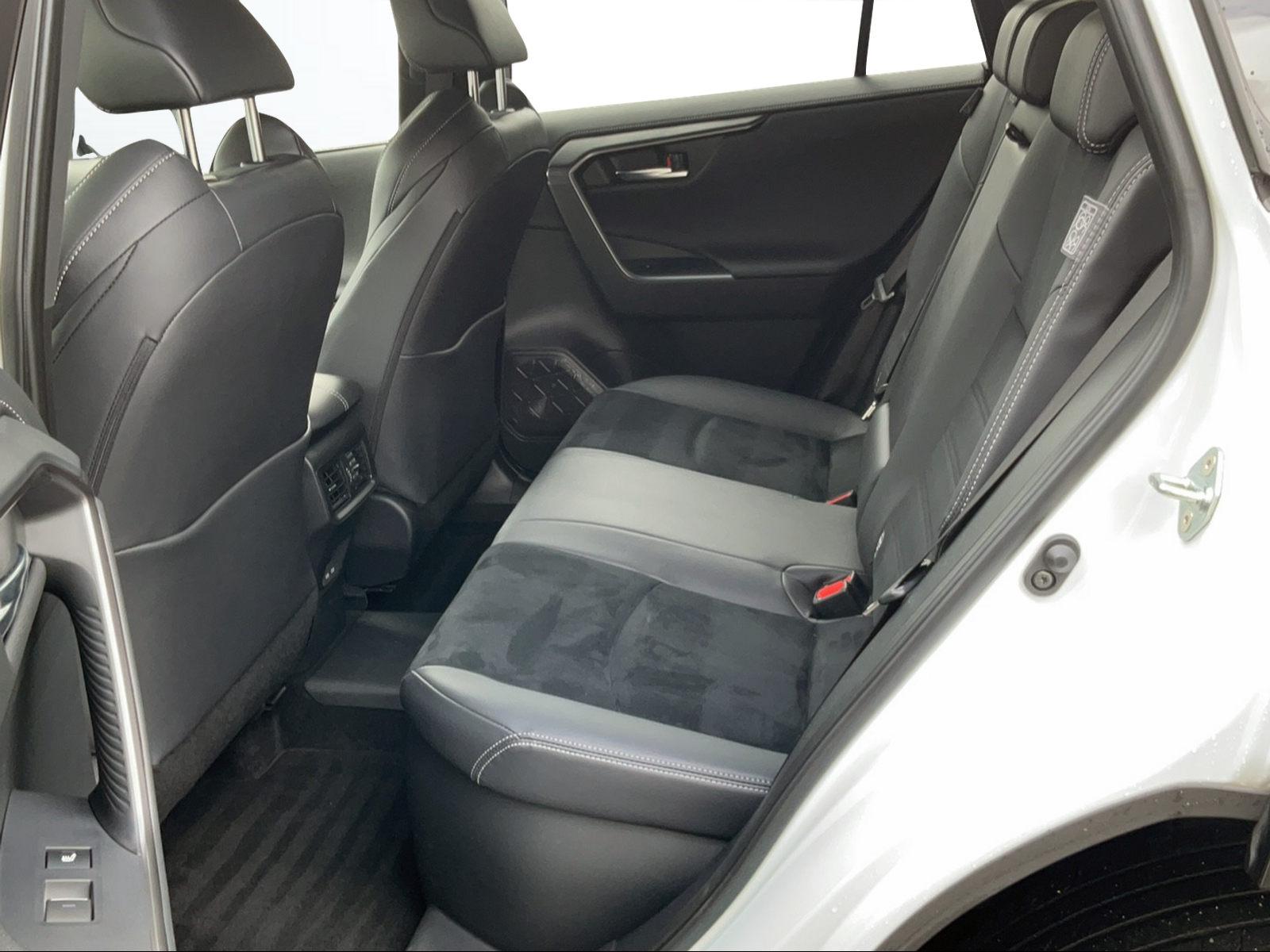TOYOTA RAV4 2.5 Plug-In-Hybrid GR Sport-image-9