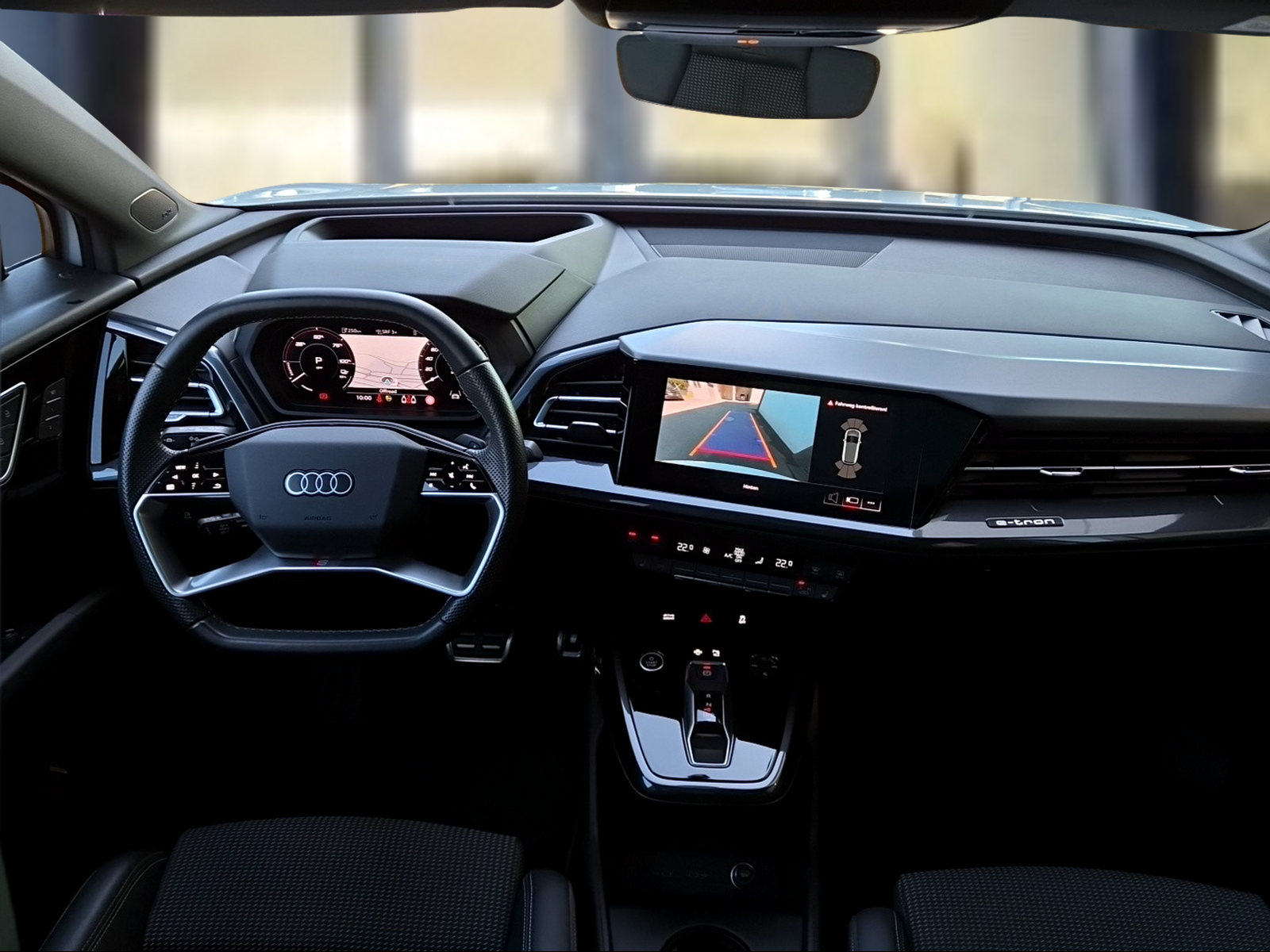 AUDI Q4 e-tron 45 quattro Gletscherweiss Metallic-image-6