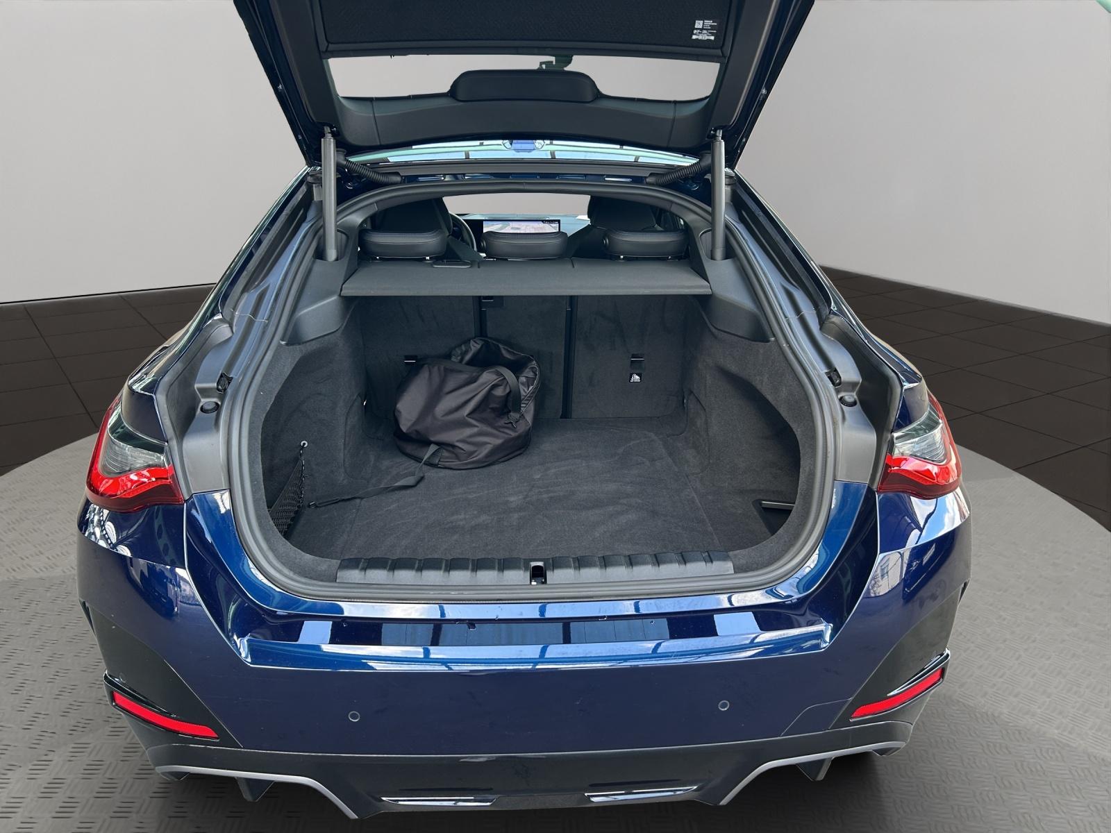 BMW i4 M50-image-27