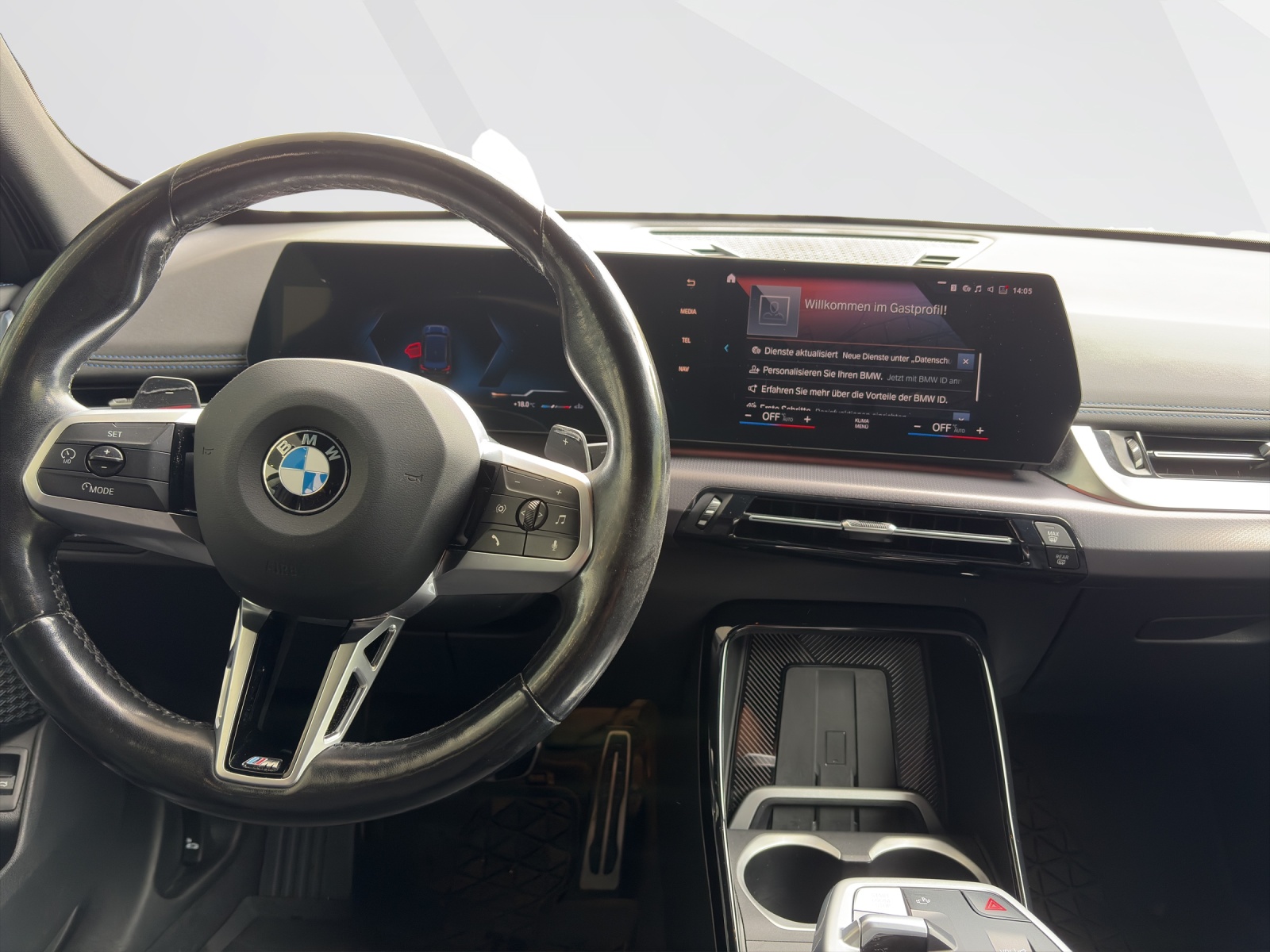 BMW X1 23i xDrive-image-9