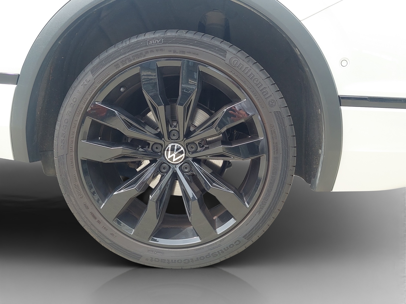 VW Tiguan Allspace 2.0TSI R-Line 4Motion DSG-image-13