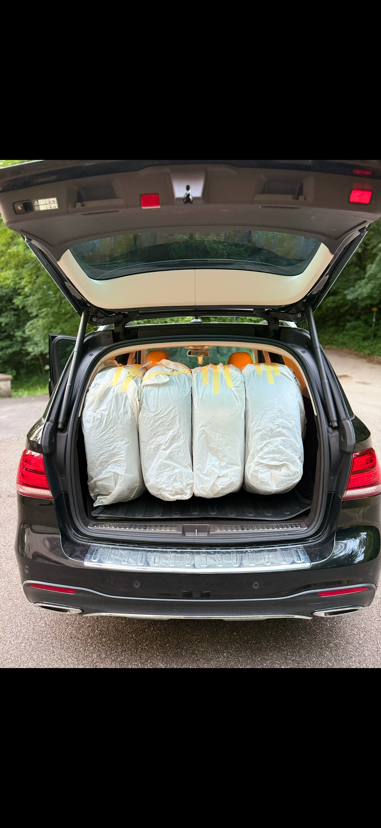 MERCEDES-BENZ GLE 250 d 4Matic 9G-Tronic-image-12