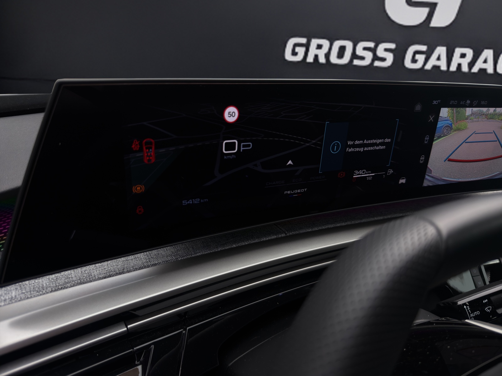 PEUGEOT 5008 1.2 Hybrid 145 GT-image-11