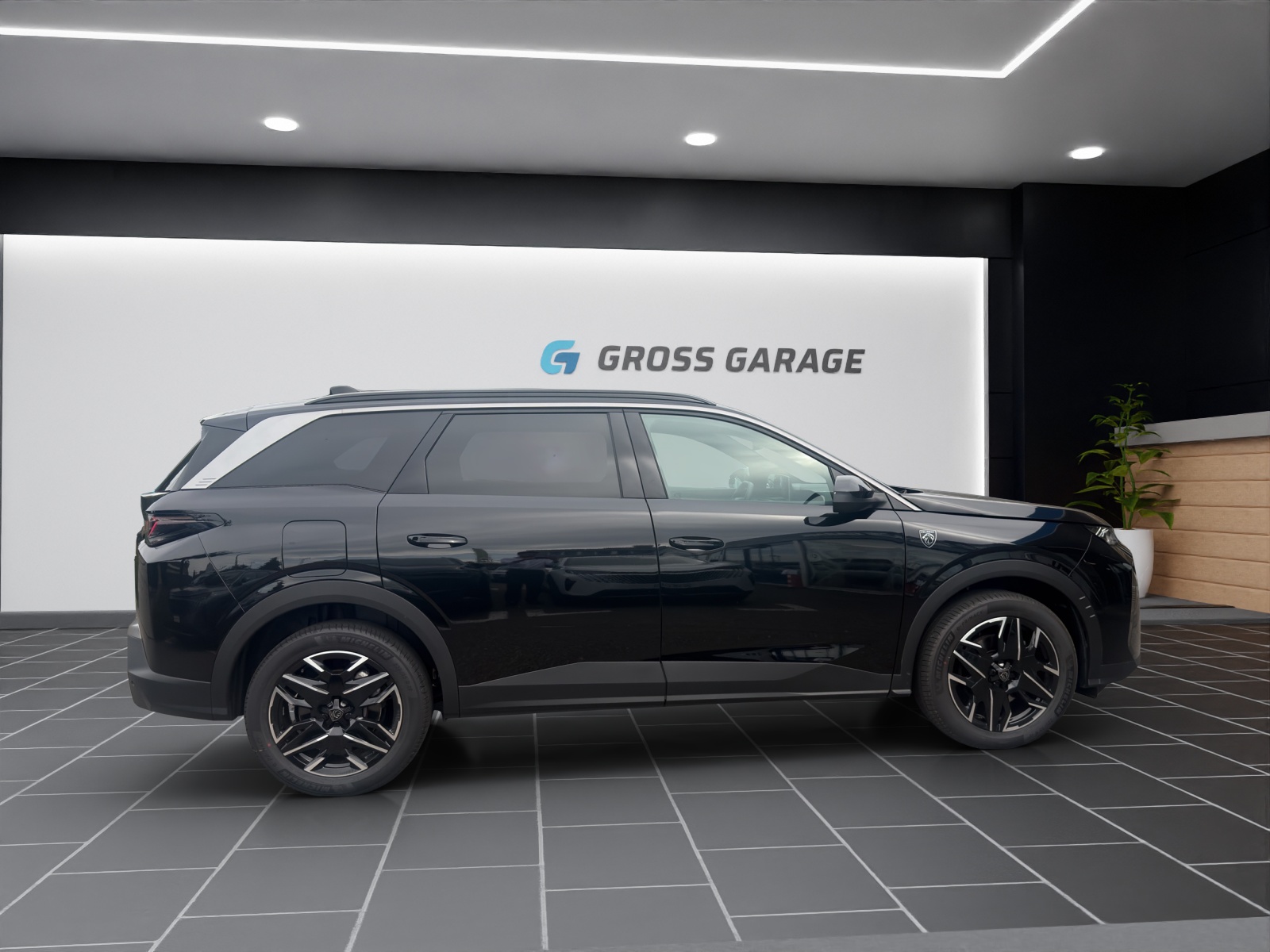 PEUGEOT 5008 1.2 Hybrid 145 GT-showroom-element-2