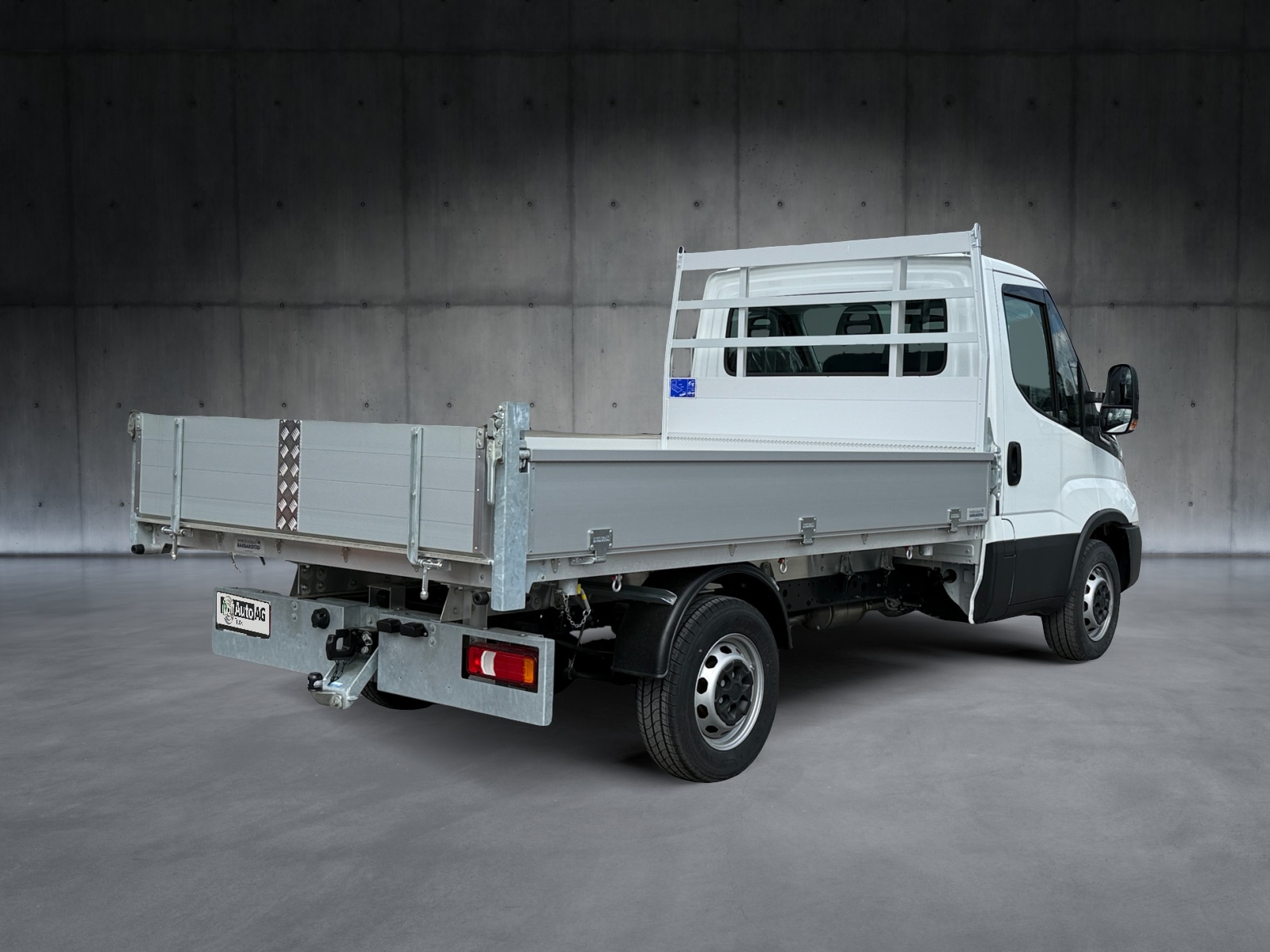 IVECO 35 S 16 A8 D-showroom-element-2
