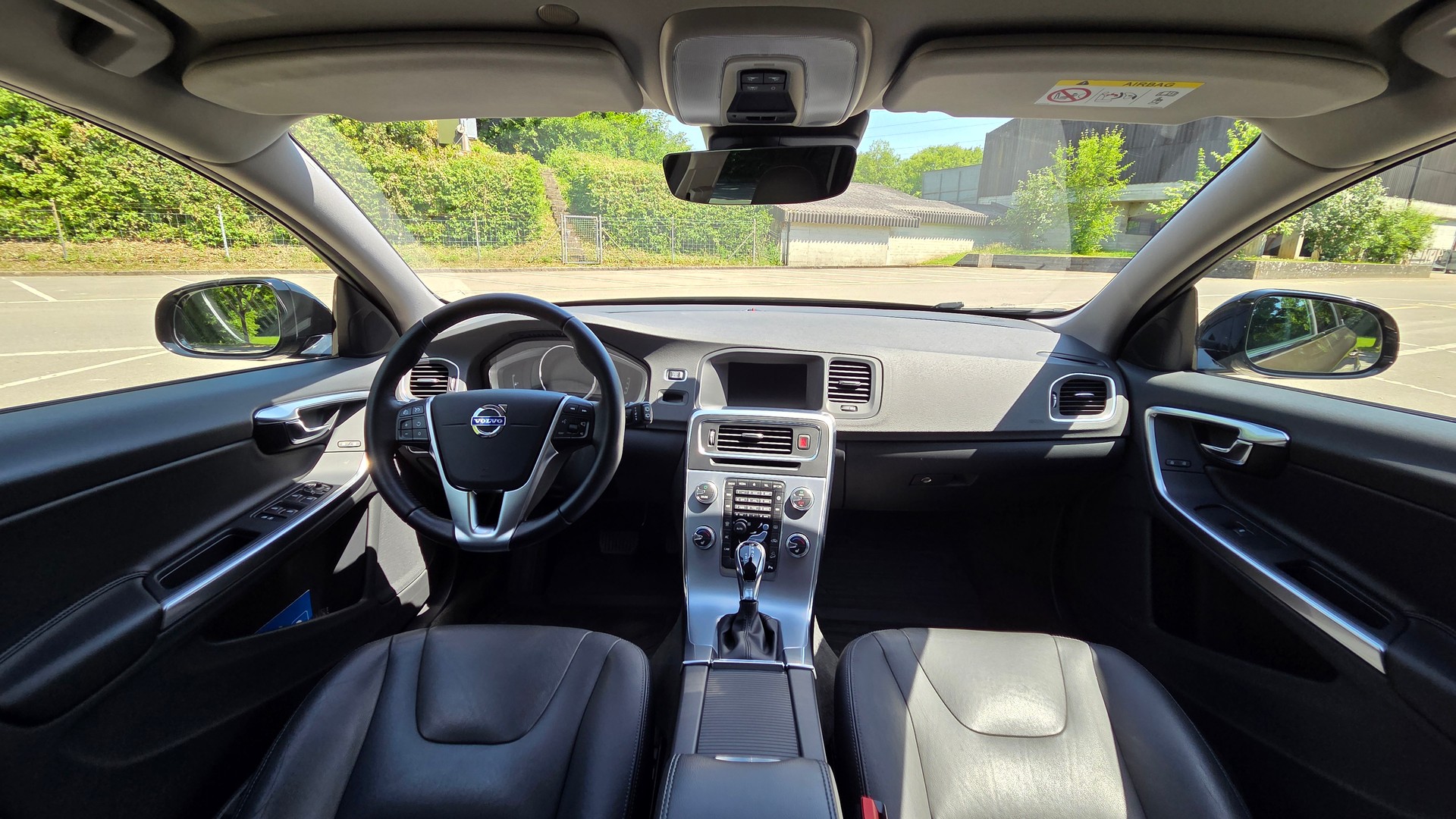 VOLVO Cross Country 2.4 D4 Executive AWD S/S-image-13