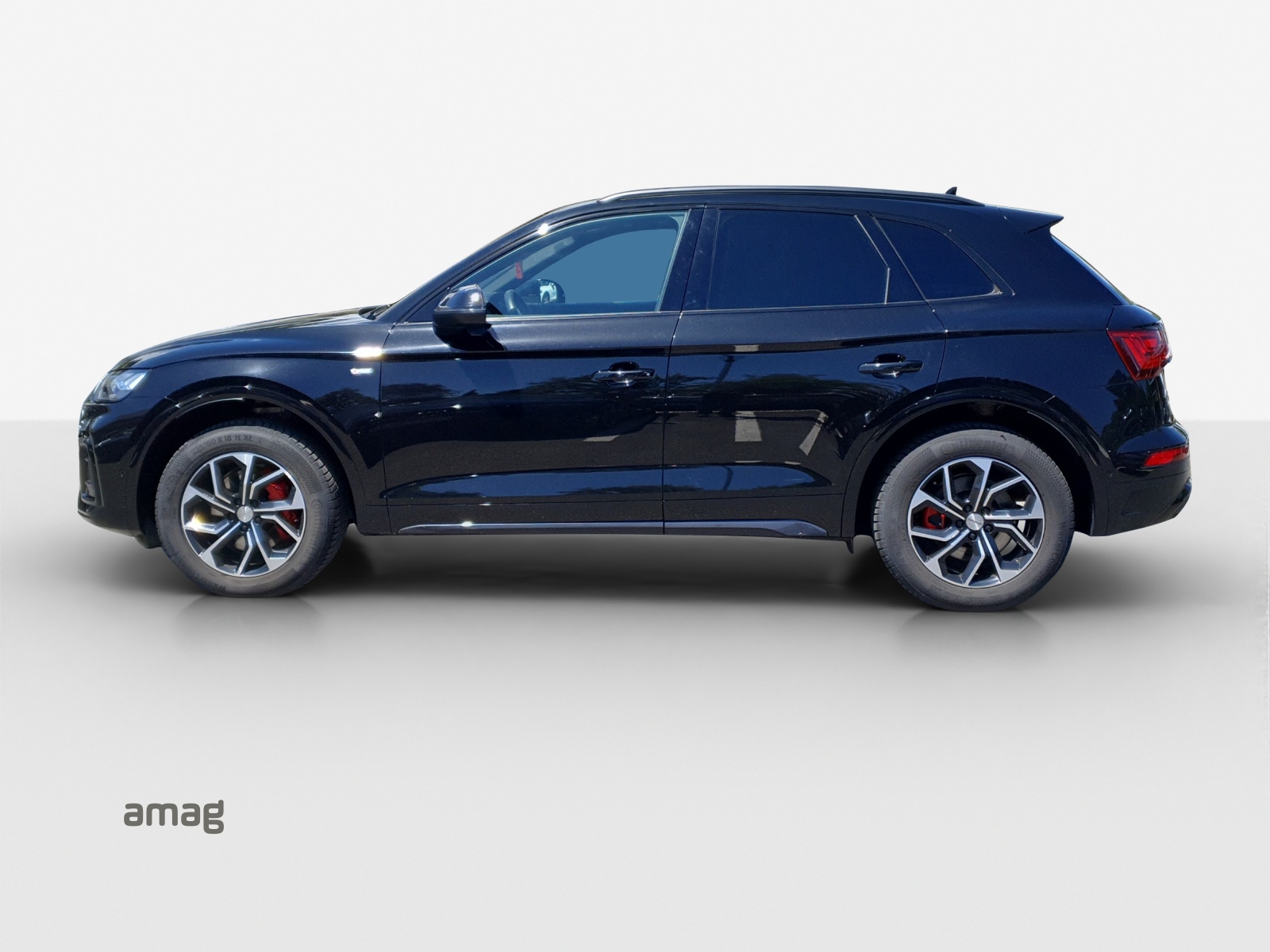 AUDI Q5 45 TFSI Black Edition quattro S-tronic-showroom-element-1