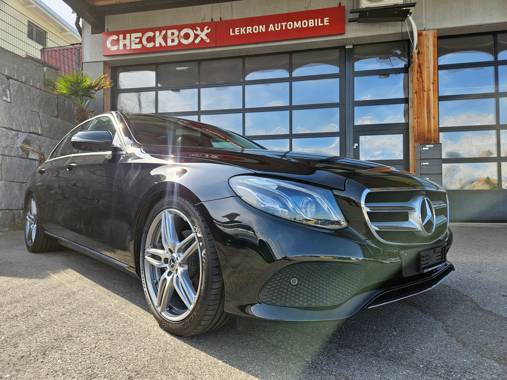 MERCEDES-BENZ E 220 d Avantgarde 9G-Tronic