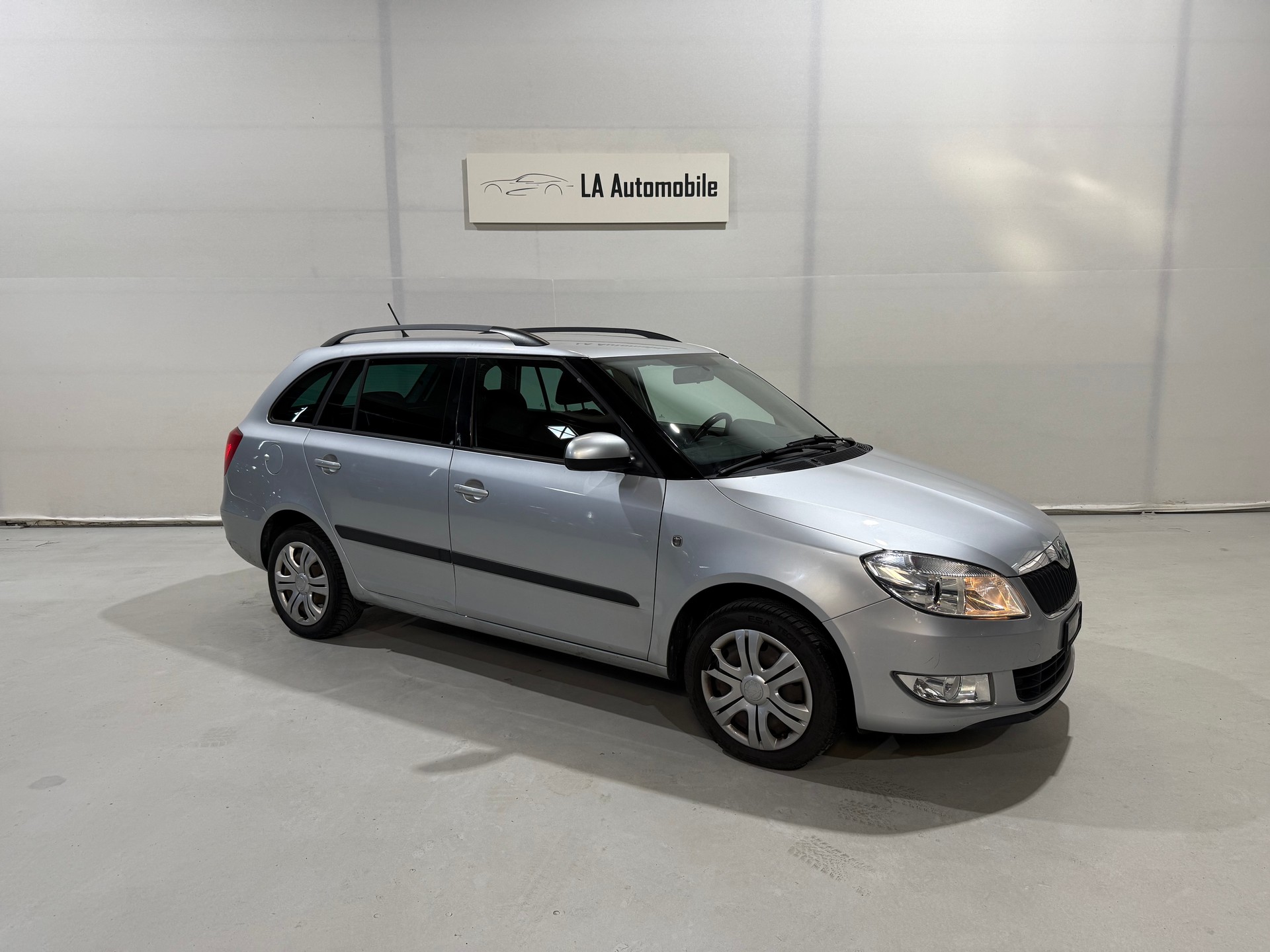 SKODA Fabia 1.2 TSI Elegance-image-5