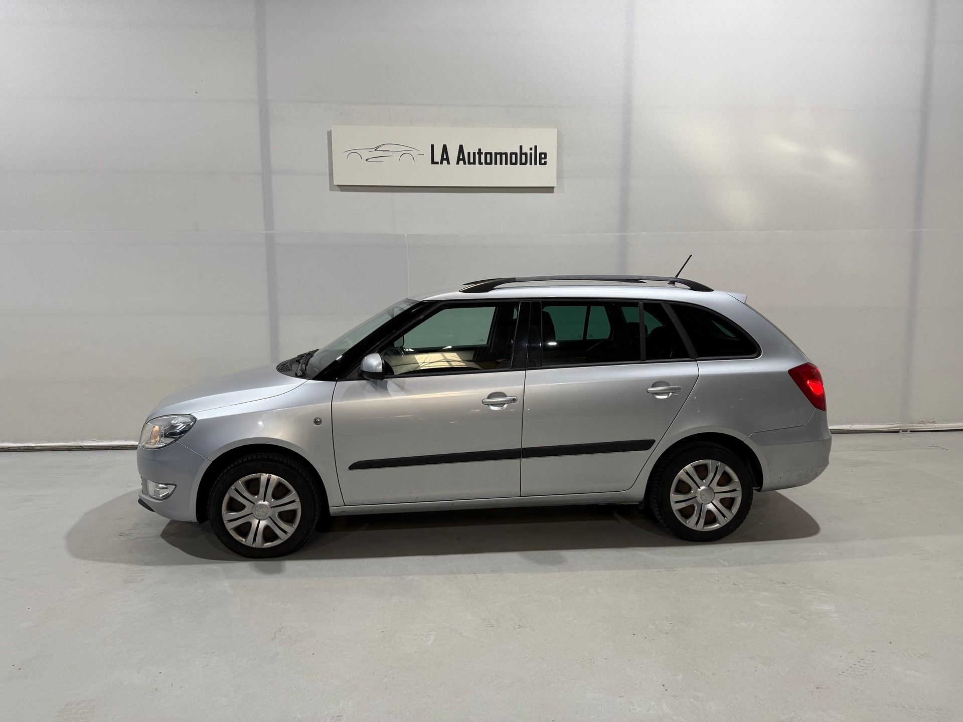 SKODA Fabia 1.2 TSI Elegance-image-2