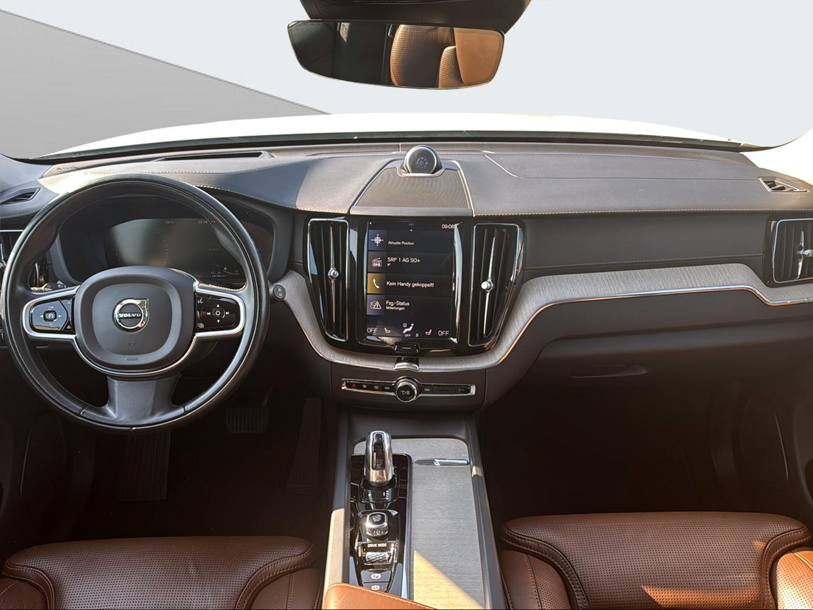 VOLVO XC60 2.0 T8 TE Inscription AWD-image-11