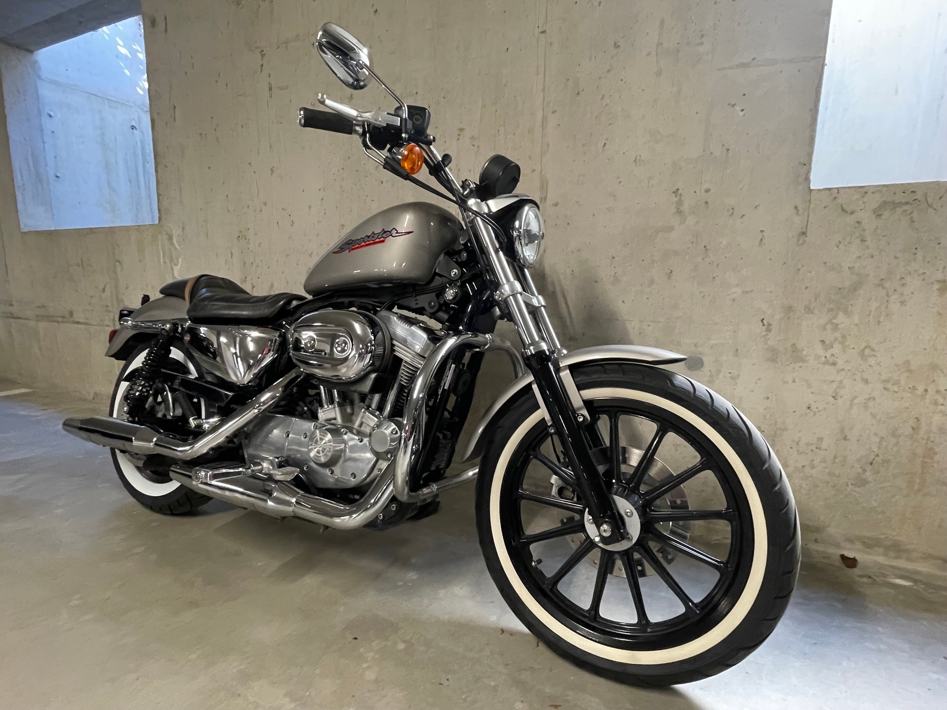 HARLEY-DAVIDSON XL 883 Sportster Injection-image-1