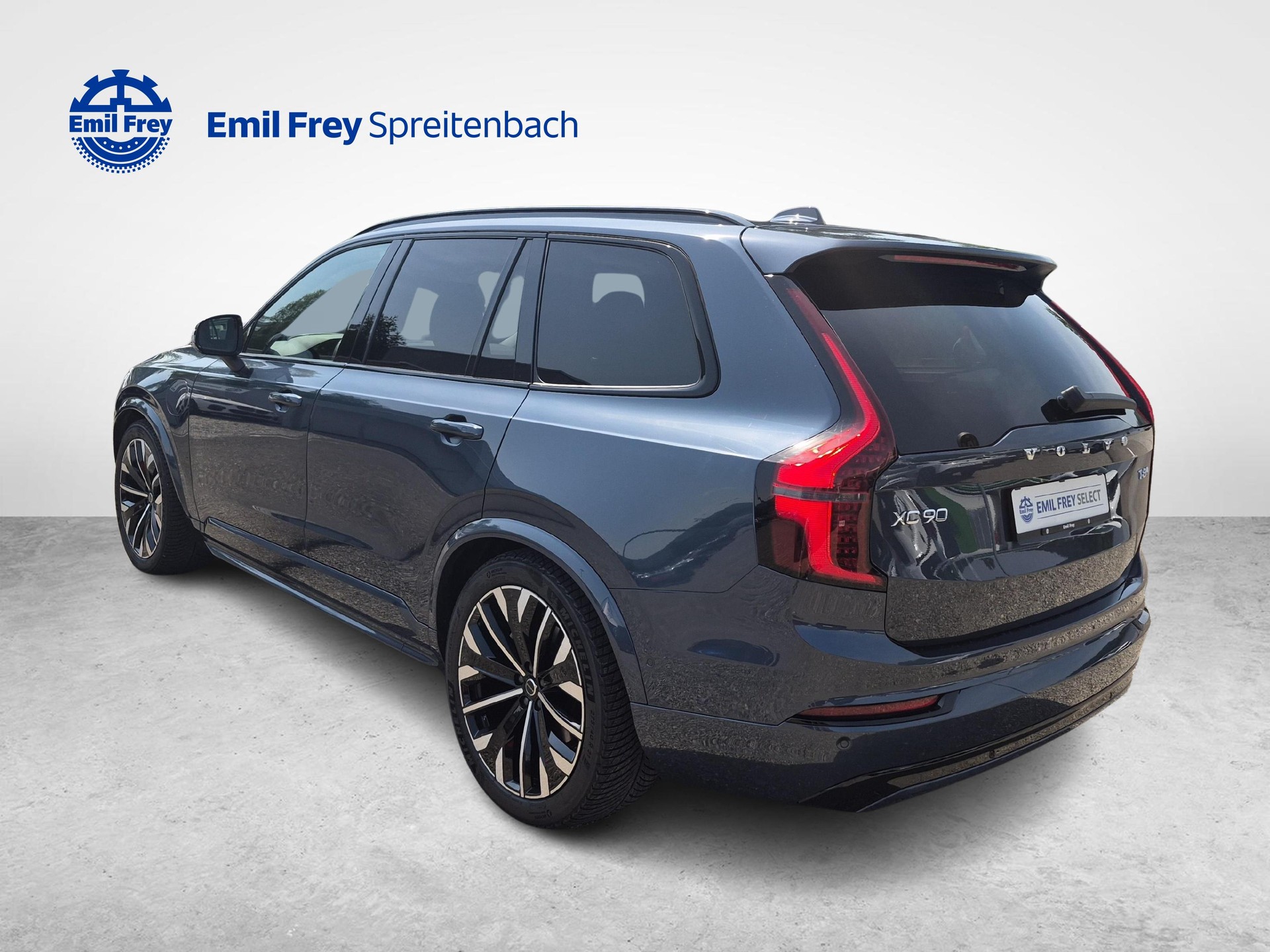 VOLVO XC90 2.0 T8 TE Plus Dark eAWD / ab 3,99% Leasing bei Abschluss einer Protect Autoversicherung-showroom-element-3