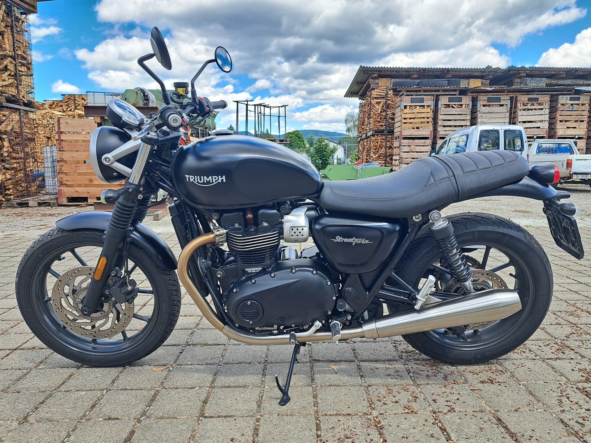 TRIUMPH Street Twin 900 i-image-6