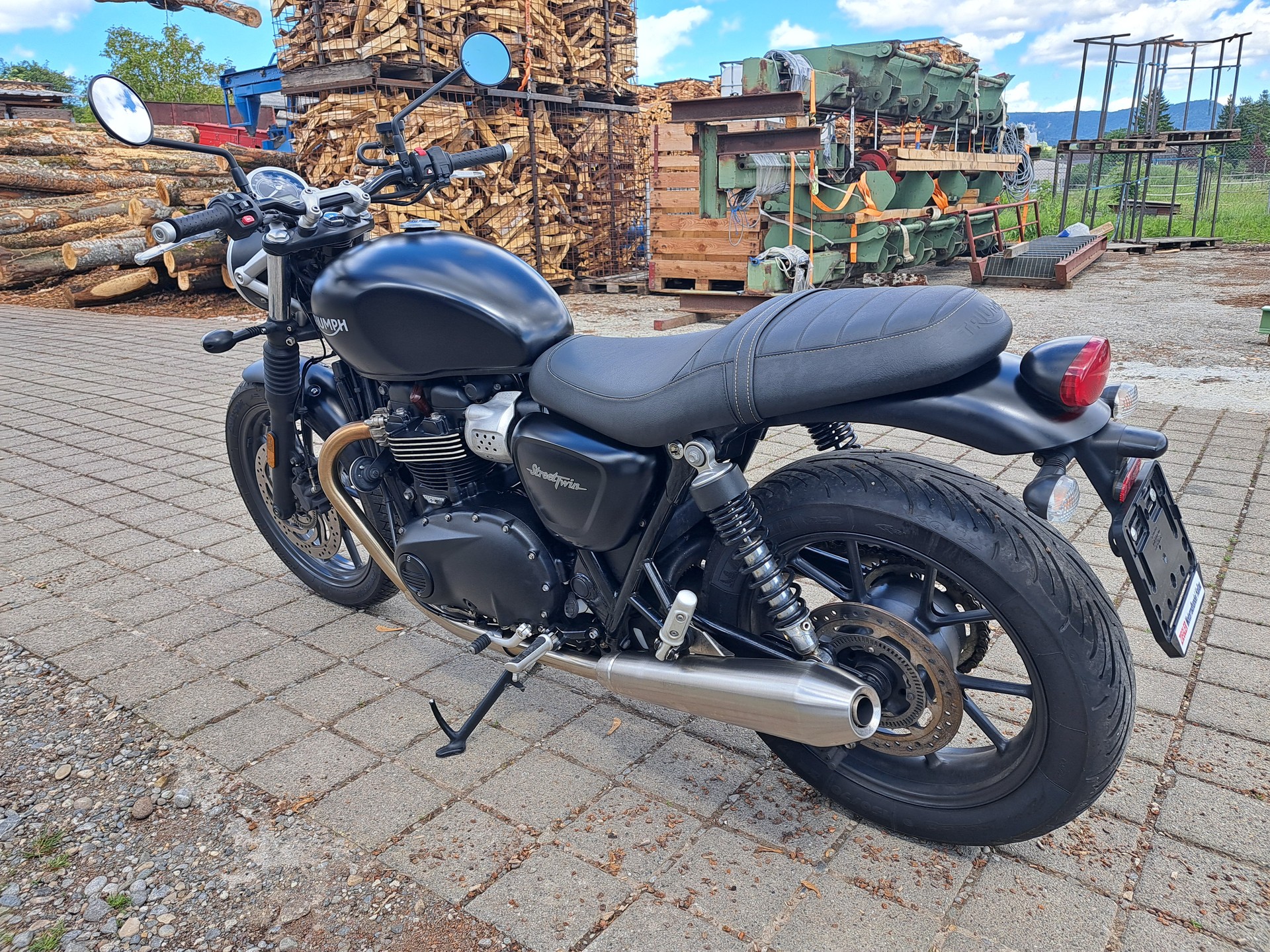 TRIUMPH Street Twin 900 i-image-5