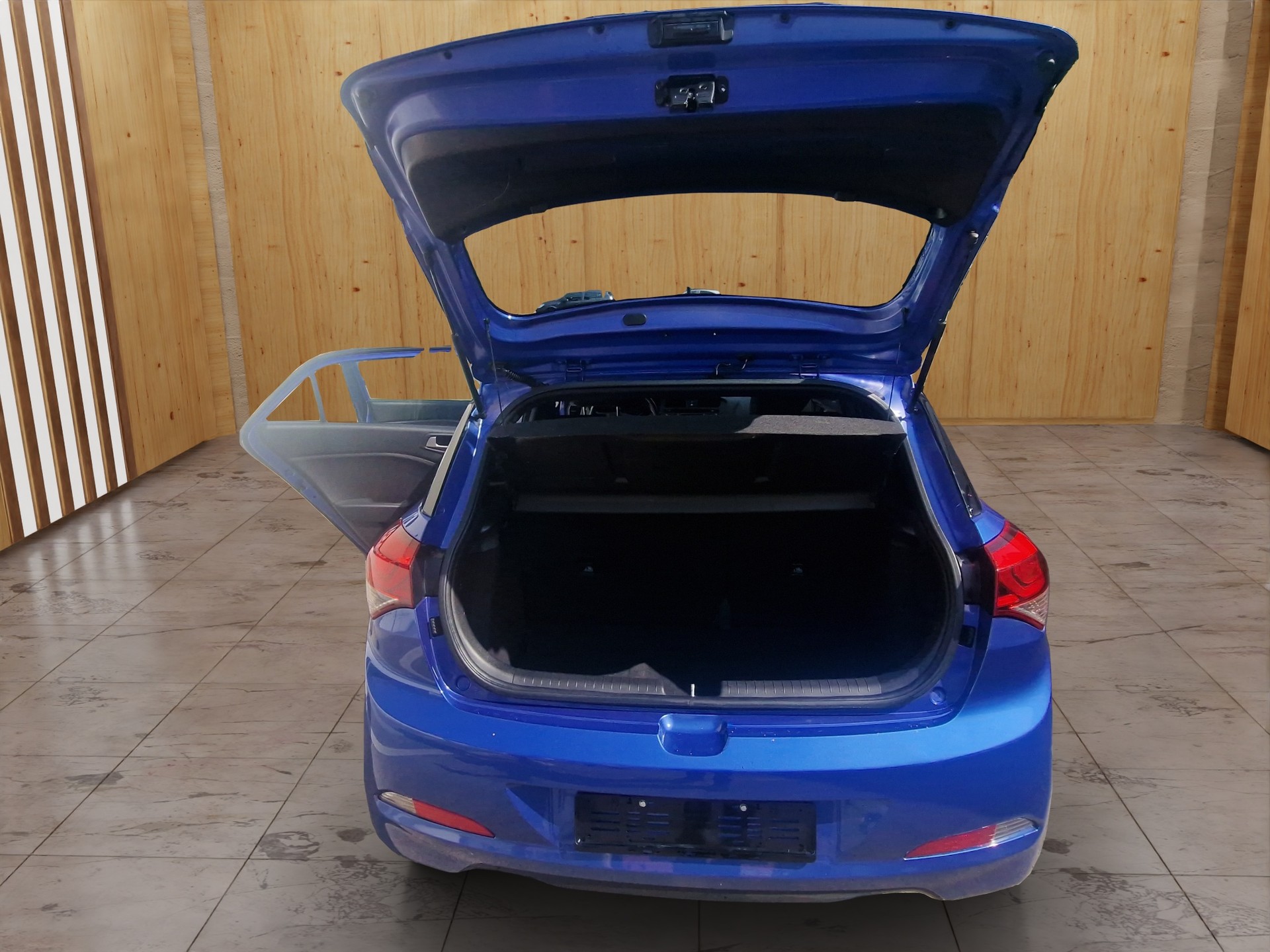 HYUNDAI i20 1.2 Amplia-image-12