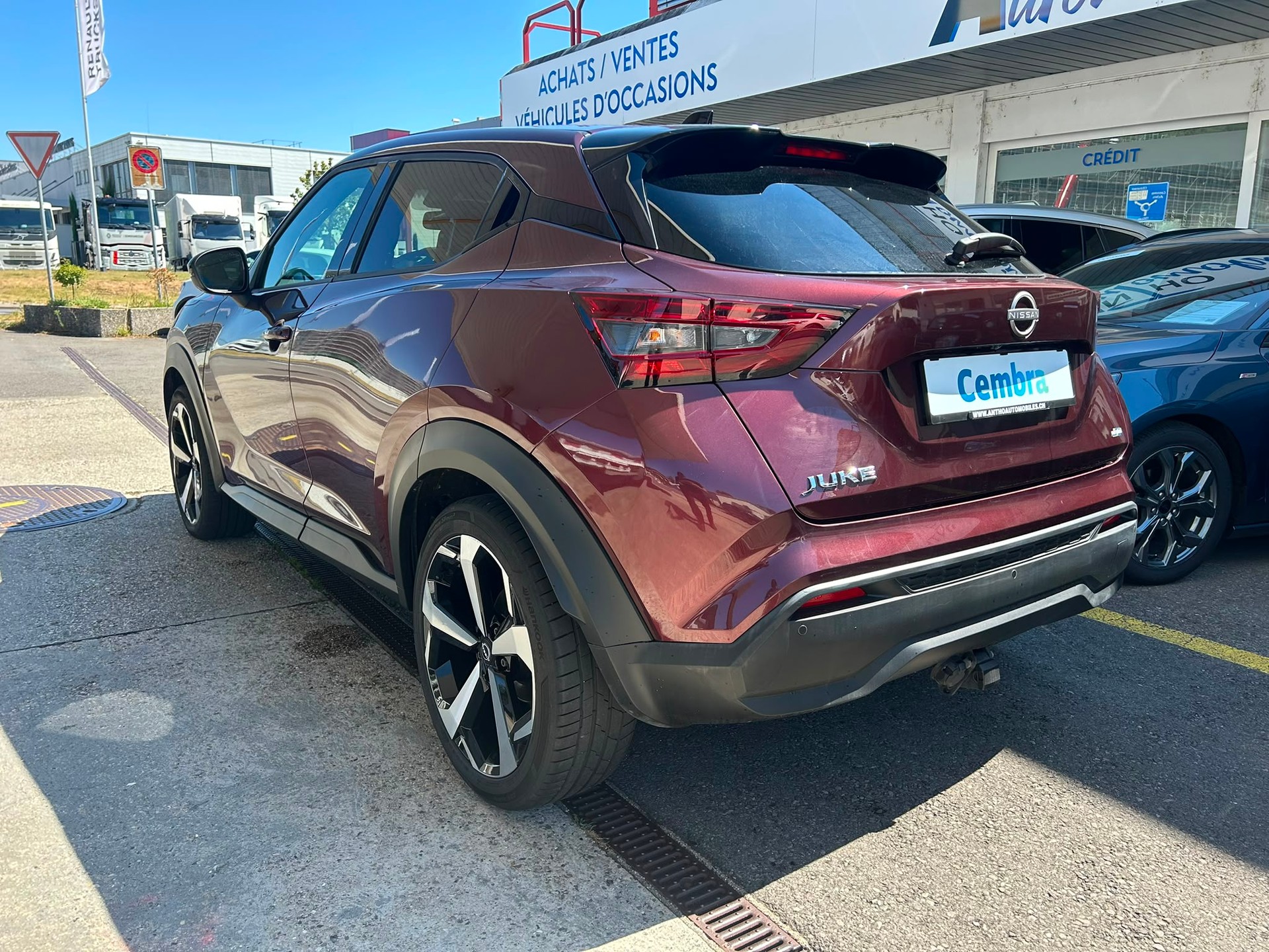 NISSAN Juke 1.0 DIG-T N-Connecta DCT-image-3