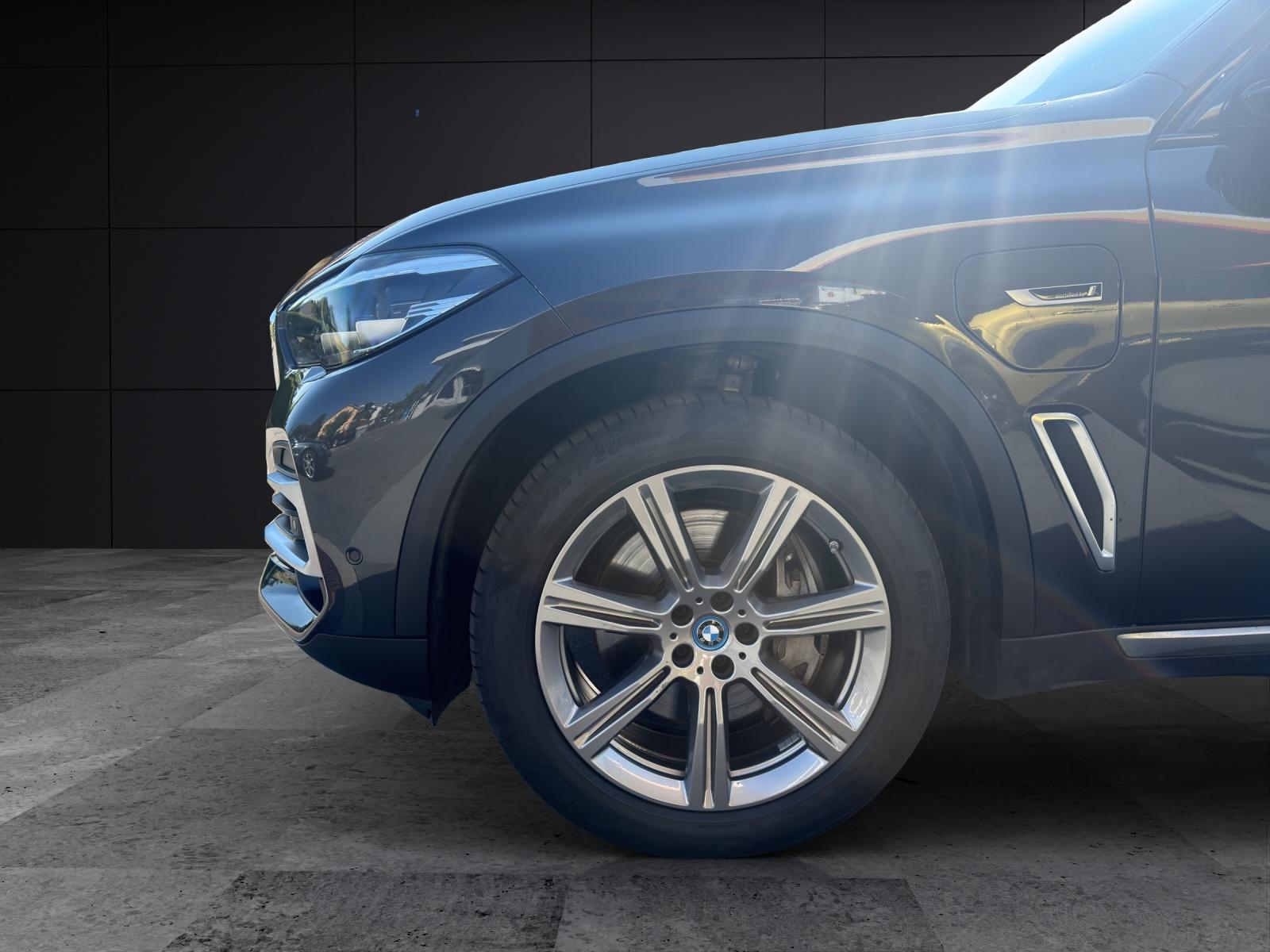 BMW X5 45e xDrive-image-4