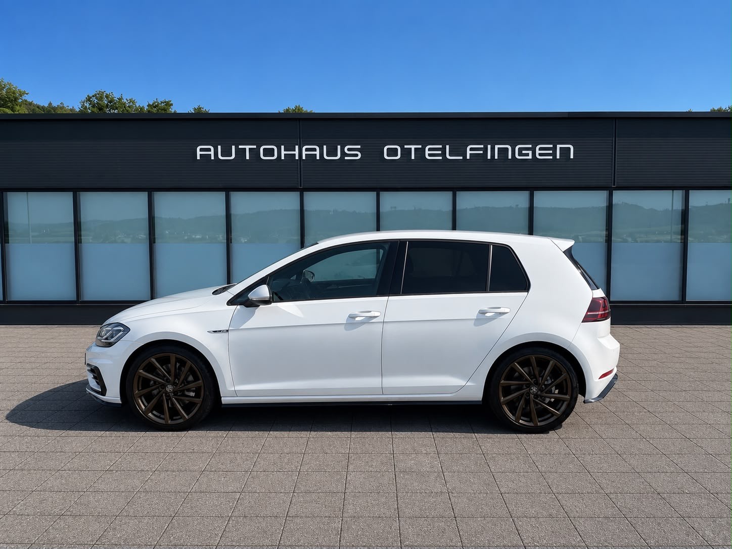 VW Golf VII 2.0 TSI R 310 DSG 4motion