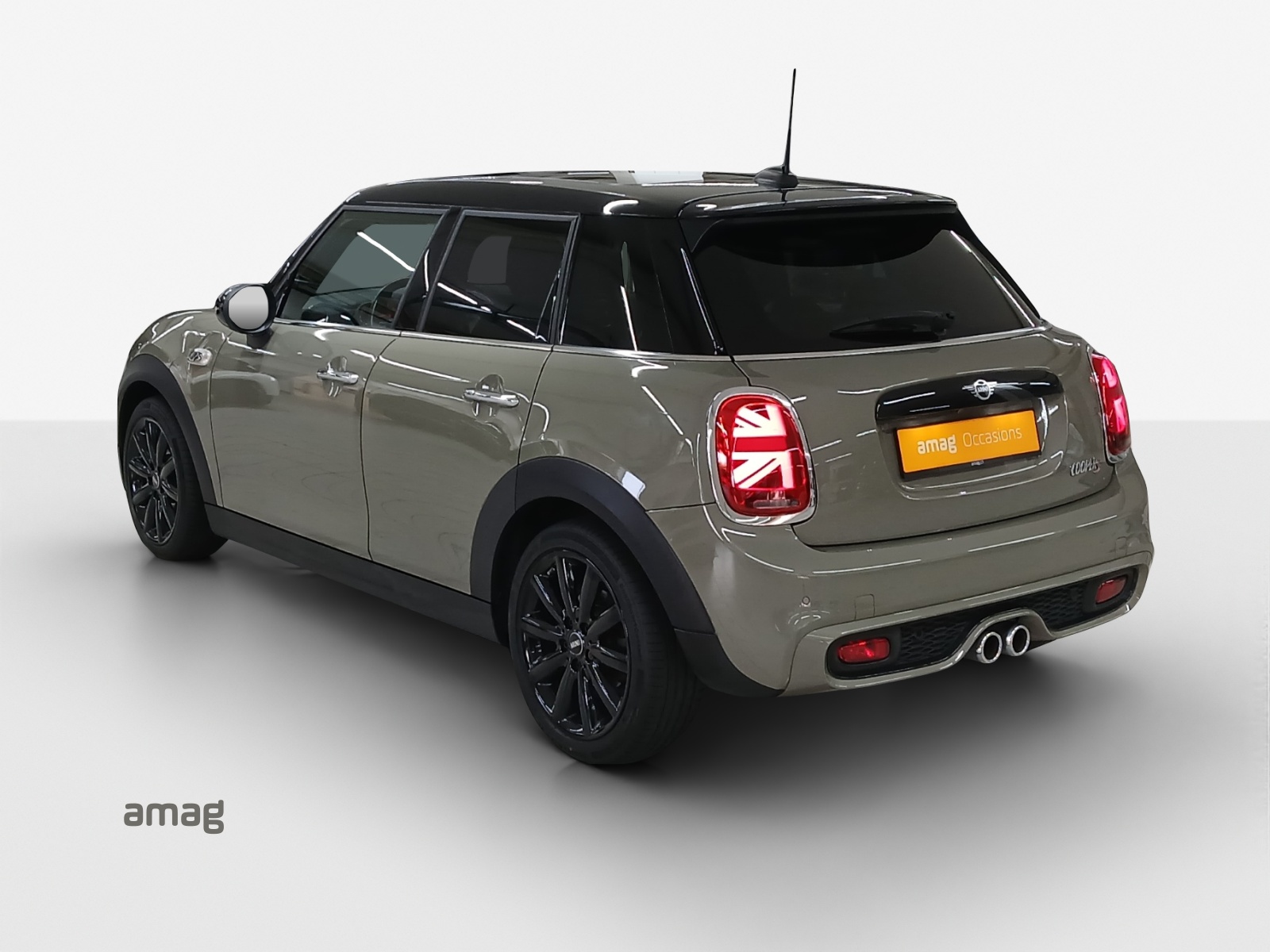 MINI Cooper S Steptronic DKG-showroom-element-2