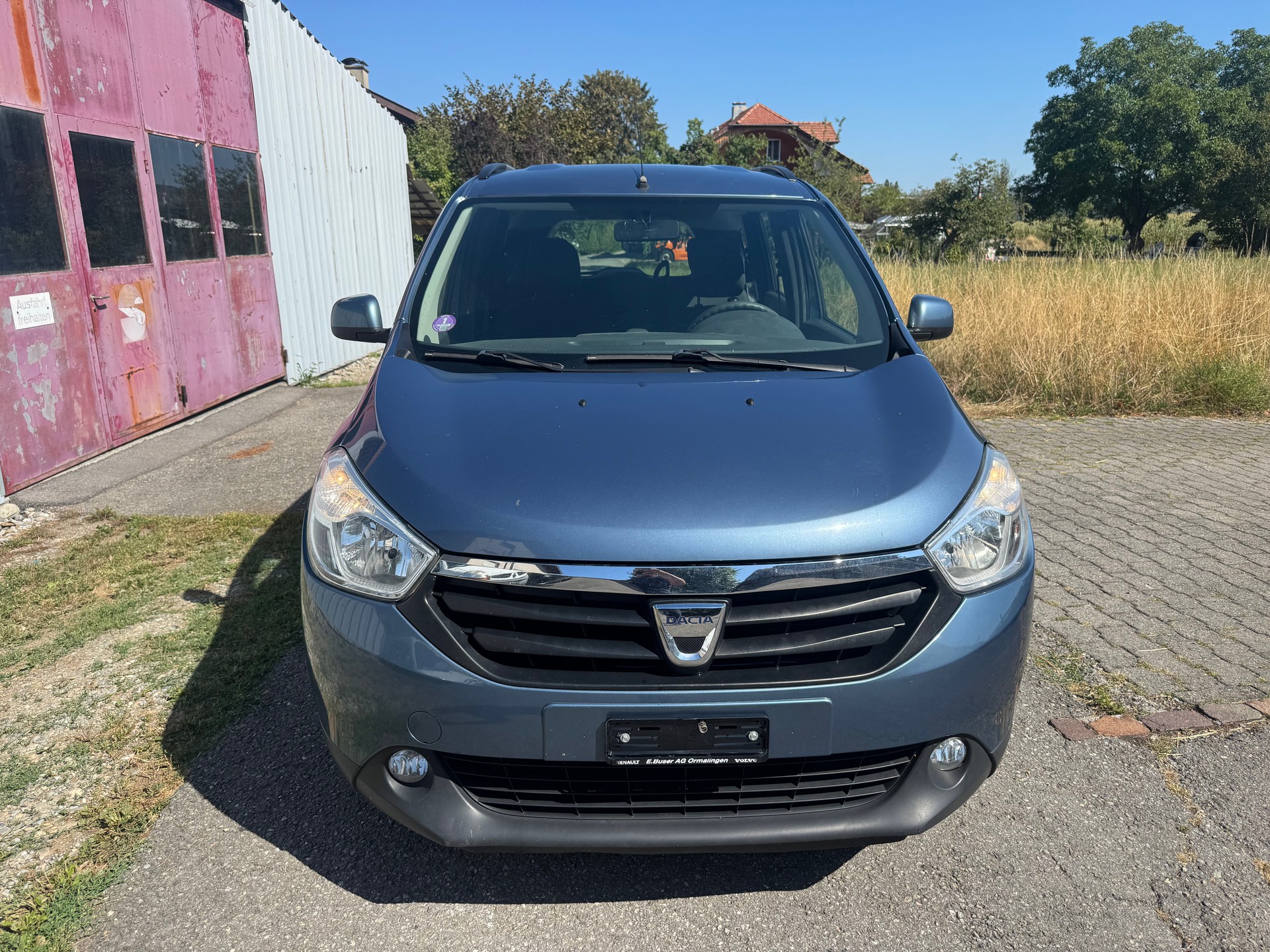 DACIA Lodgy 1.2 Turbo Ambiance 5PL-image-1