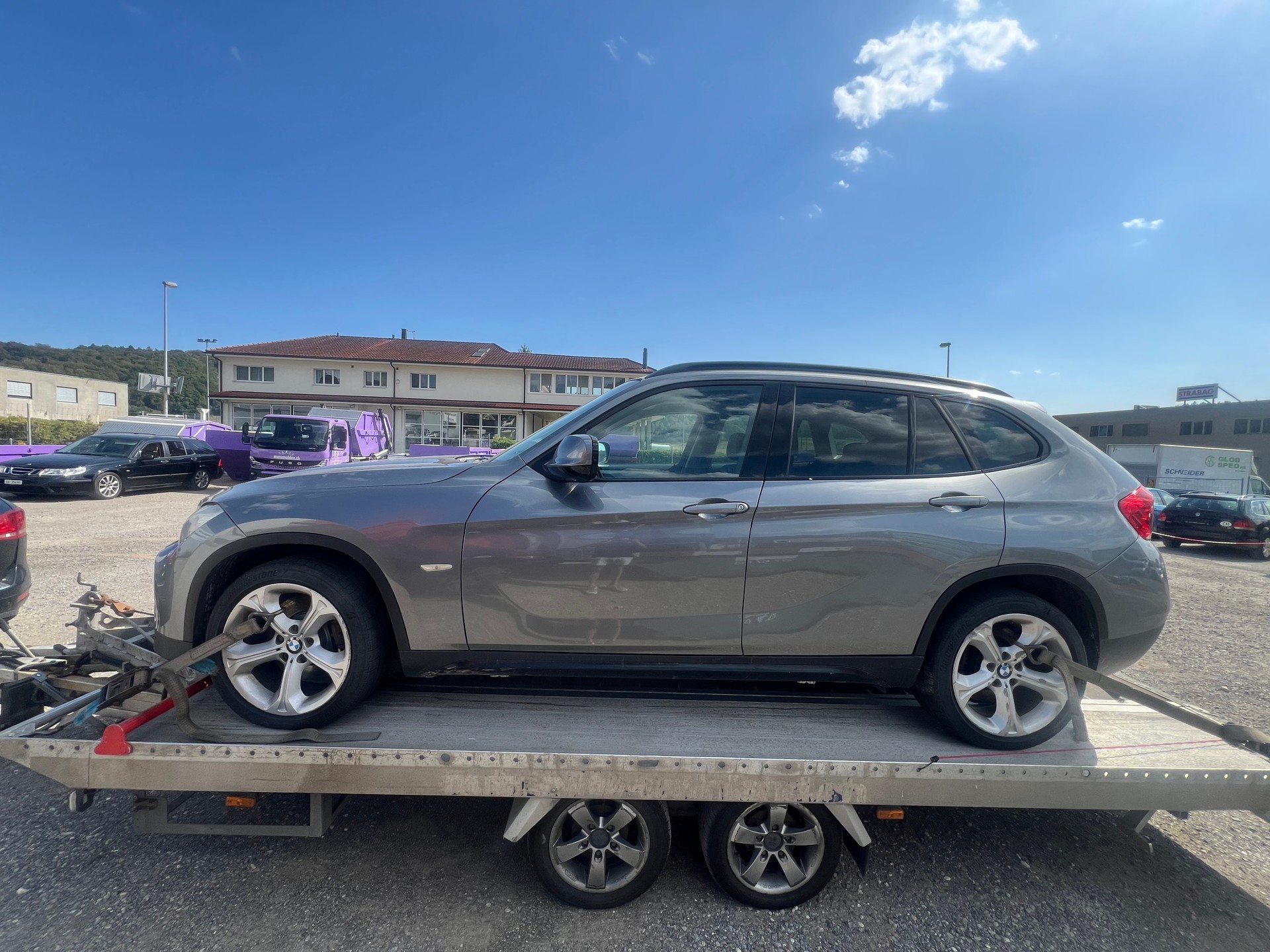 BMW X1 xDrive 28i Steptronic-image-3