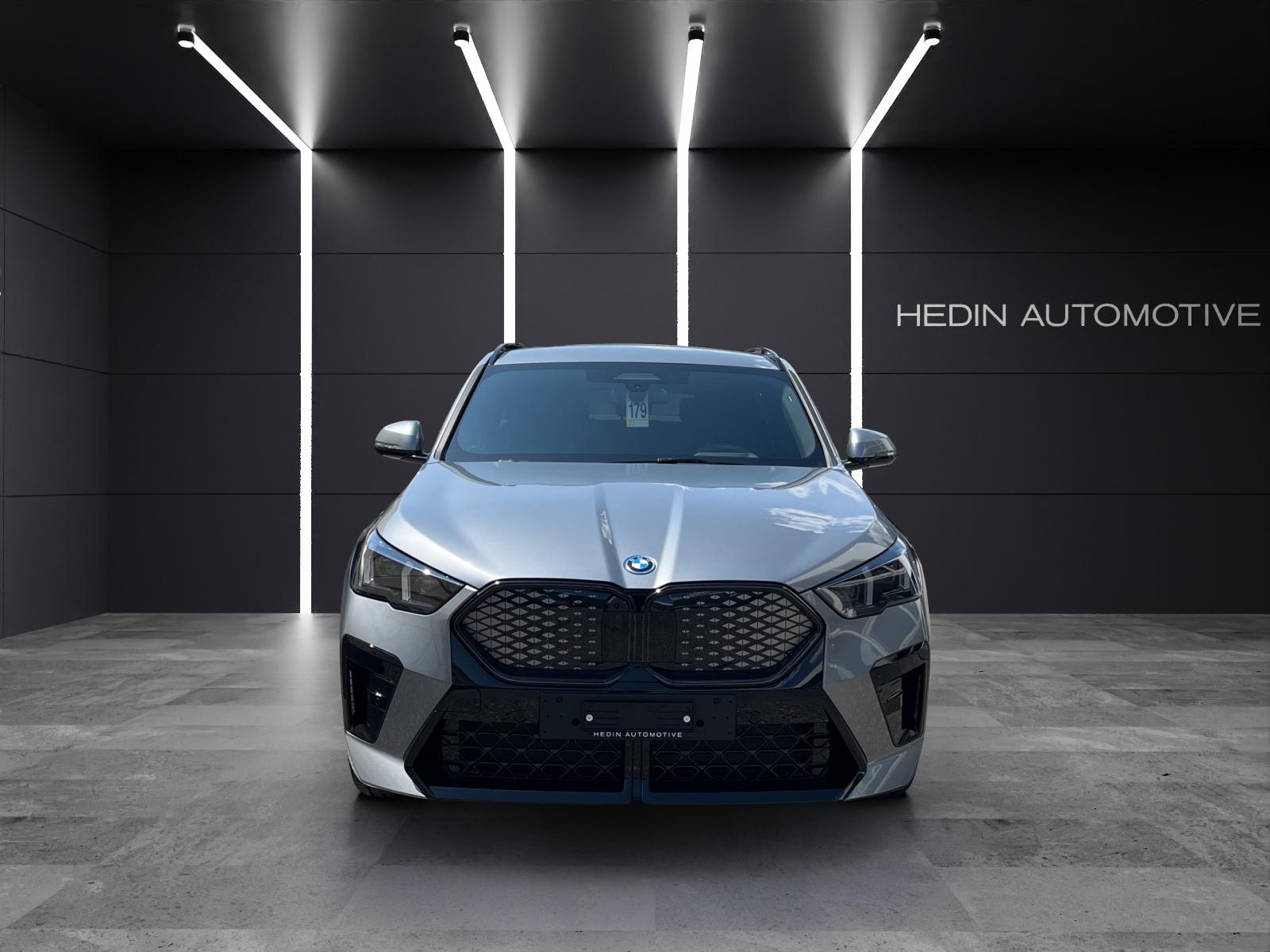 BMW iX2 30 xDrive-image-7
