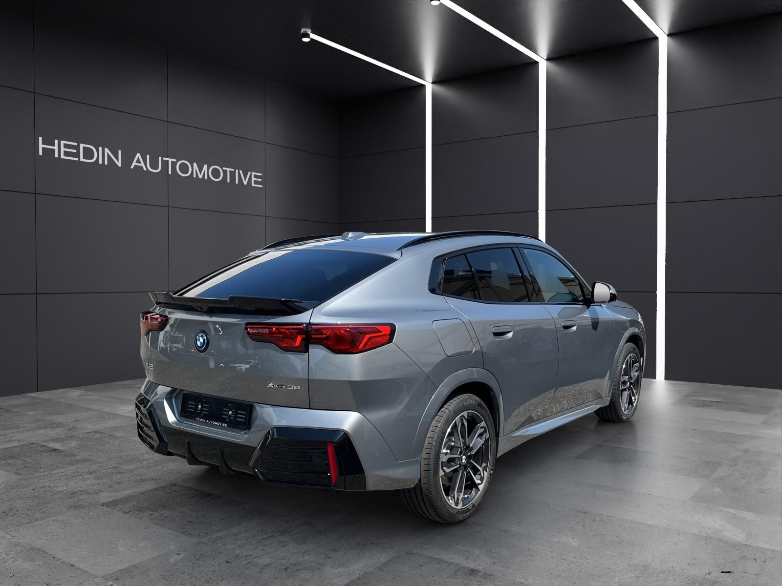 BMW iX2 30 xDrive-image-4