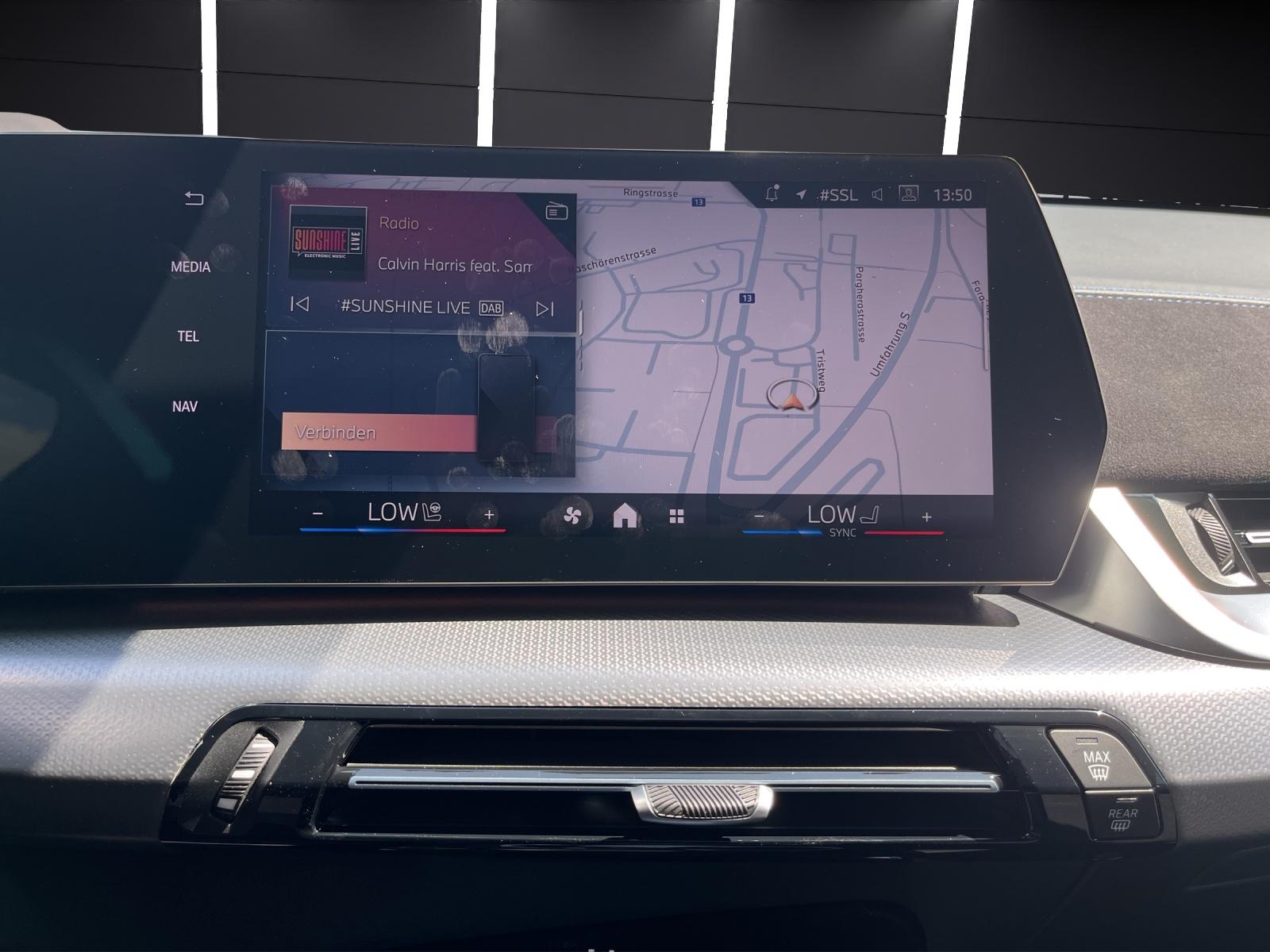 BMW iX2 30 xDrive-image-17