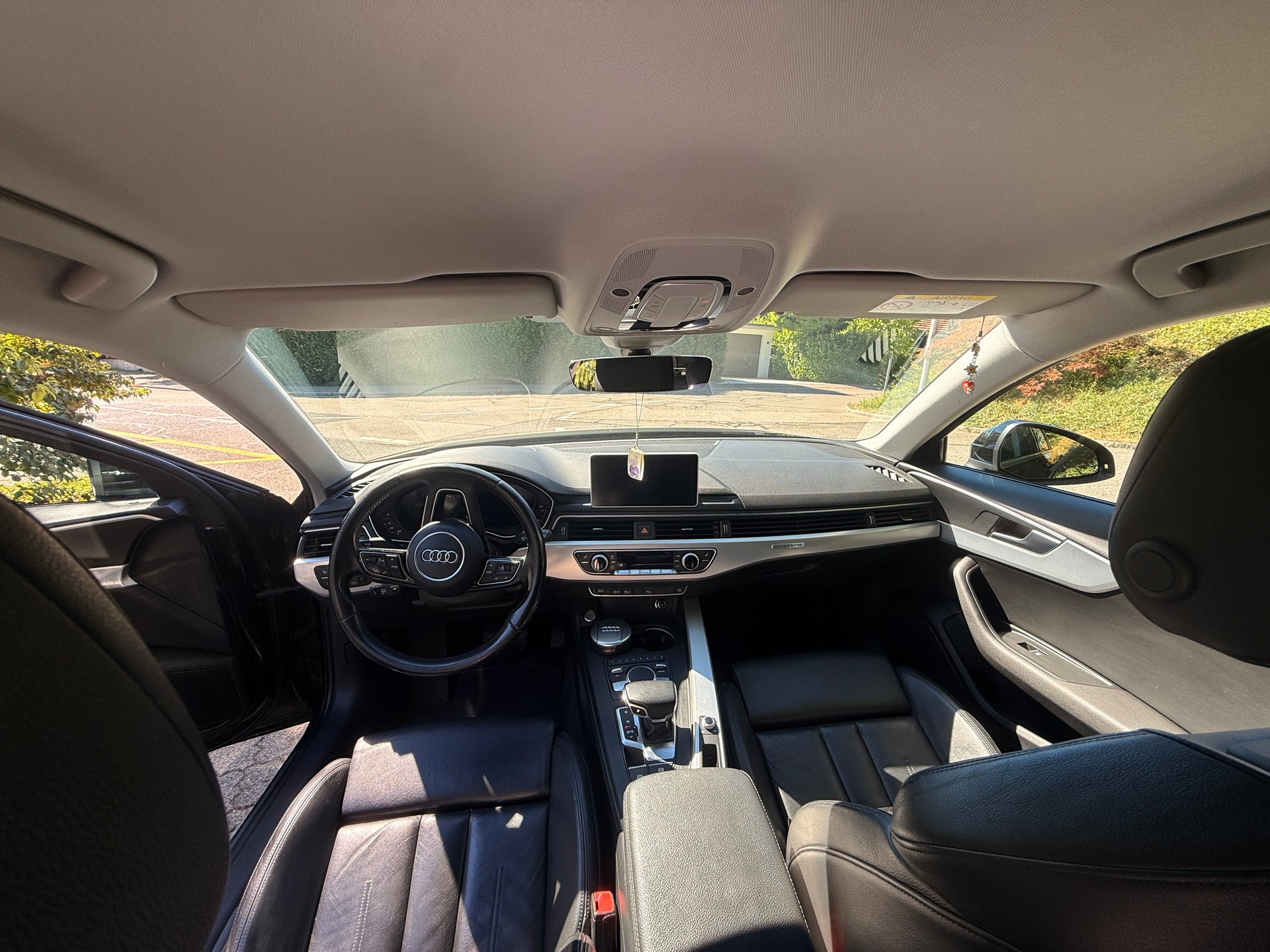AUDI 2.0 TDI 190 Sport quattro S-Tronic-image-4