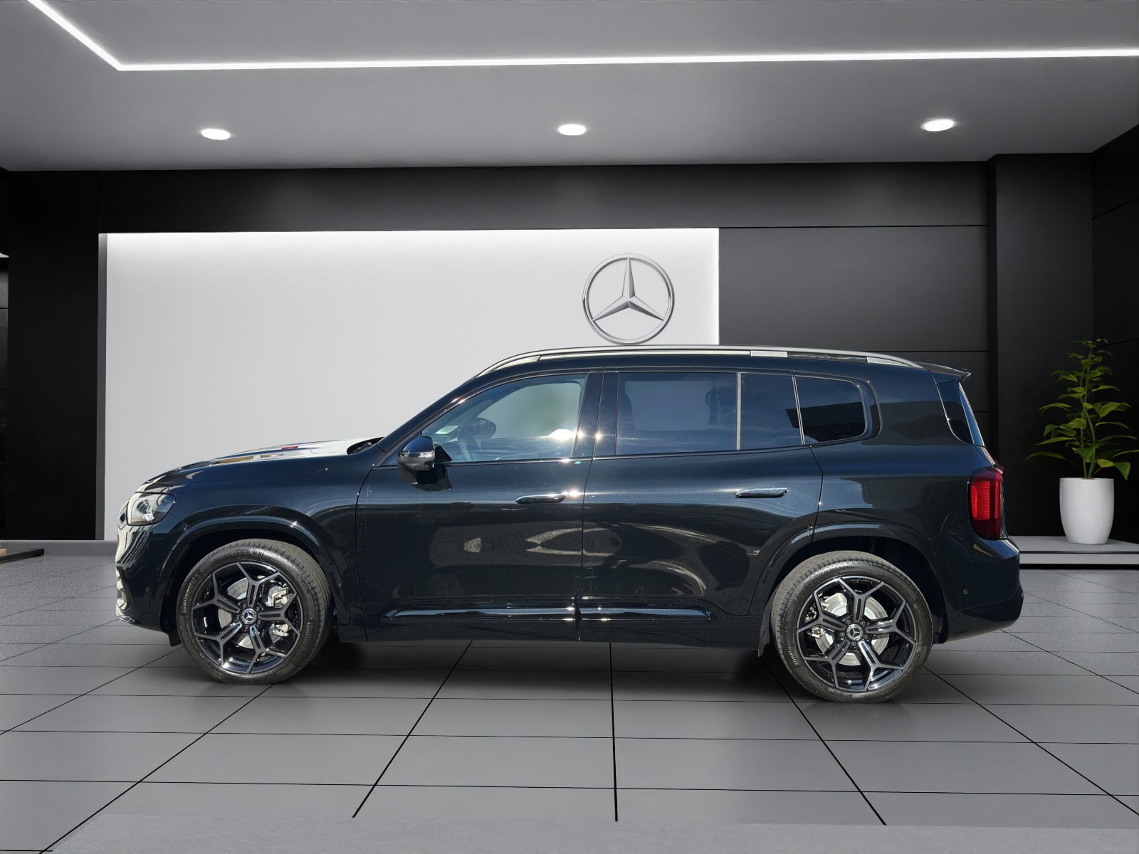 MERCEDES-BENZ GLB 350 4Matic EQ-showroom-element-2