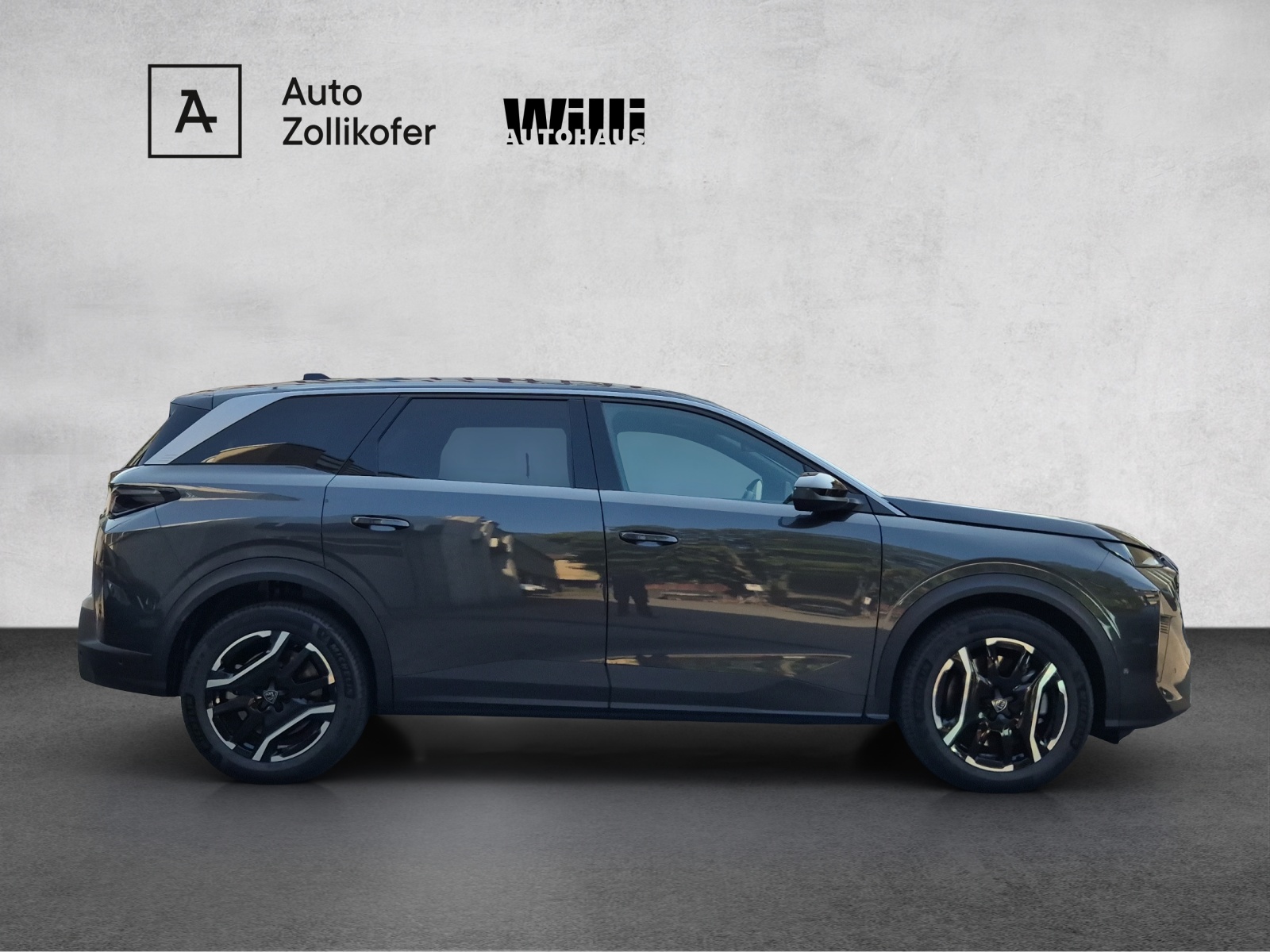PEUGEOT 5008 e-Allure Premium AWD 73kWh-showroom-element-3