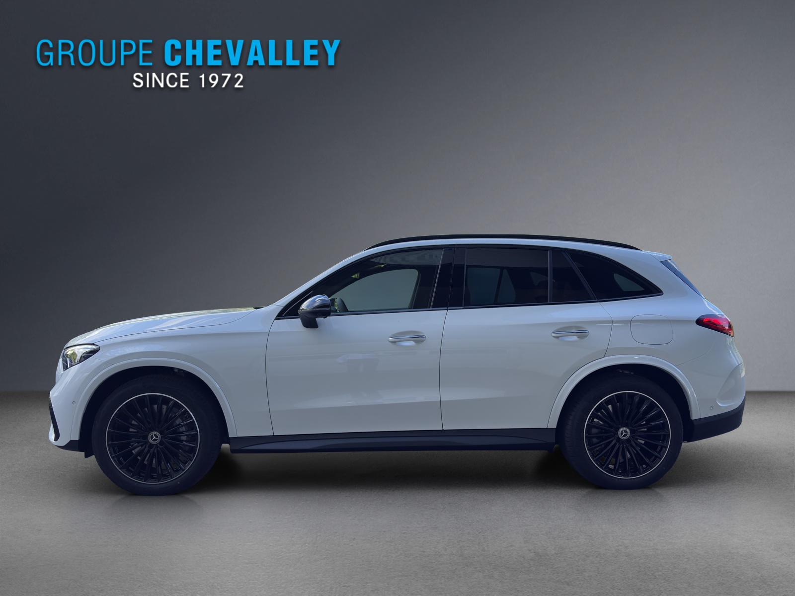 MERCEDES-BENZ GLC 400 e 4Matic EQ Star 9G-Tronic-showroom-element-2