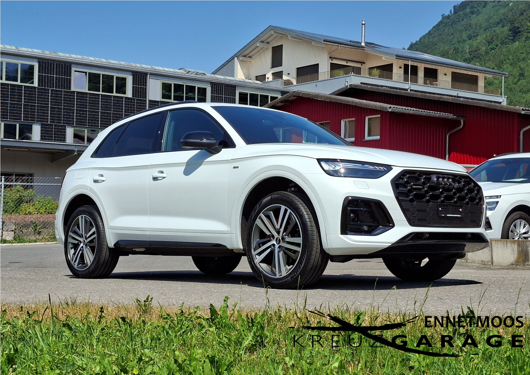 AUDI Q5 40 TDI Black Edition quattro S-tronic *CH-Fahrzeug m. ASSP+8-fach bereift m. Pneu*-image-3