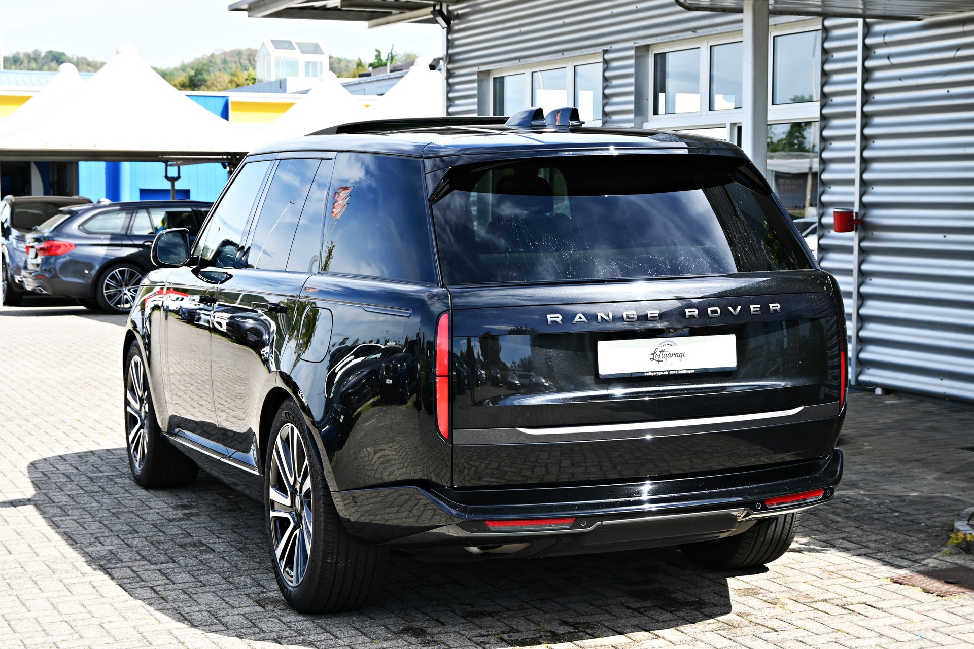 LAND ROVER Range Rover 3.0 V6 P460 Si6 PHEV HSE Automatic + AHK 3500kg + Werksgarantie 09.2030 + Voll-Ausstattung-image-7