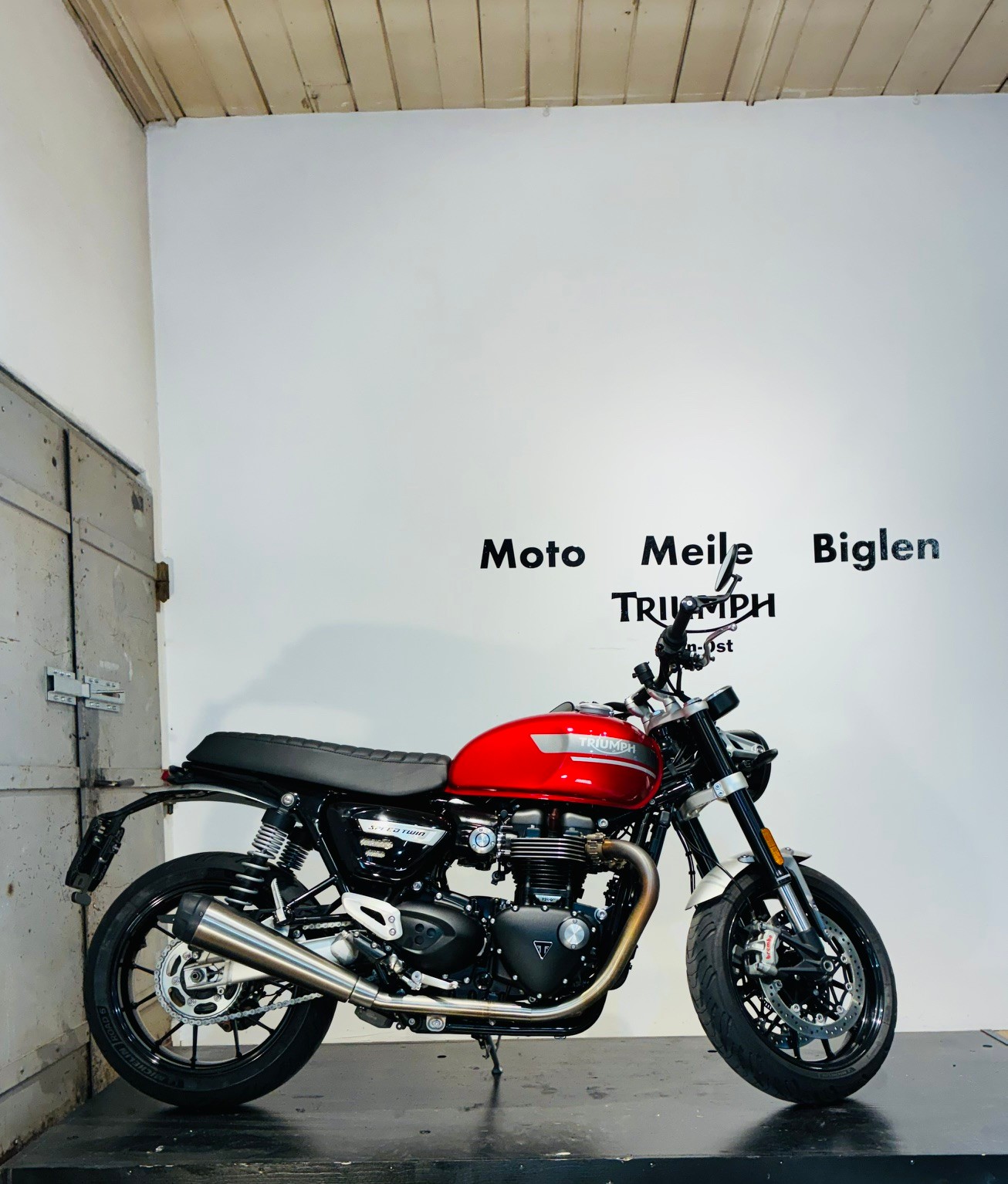 TRIUMPH Speed Twin 1200-image-3