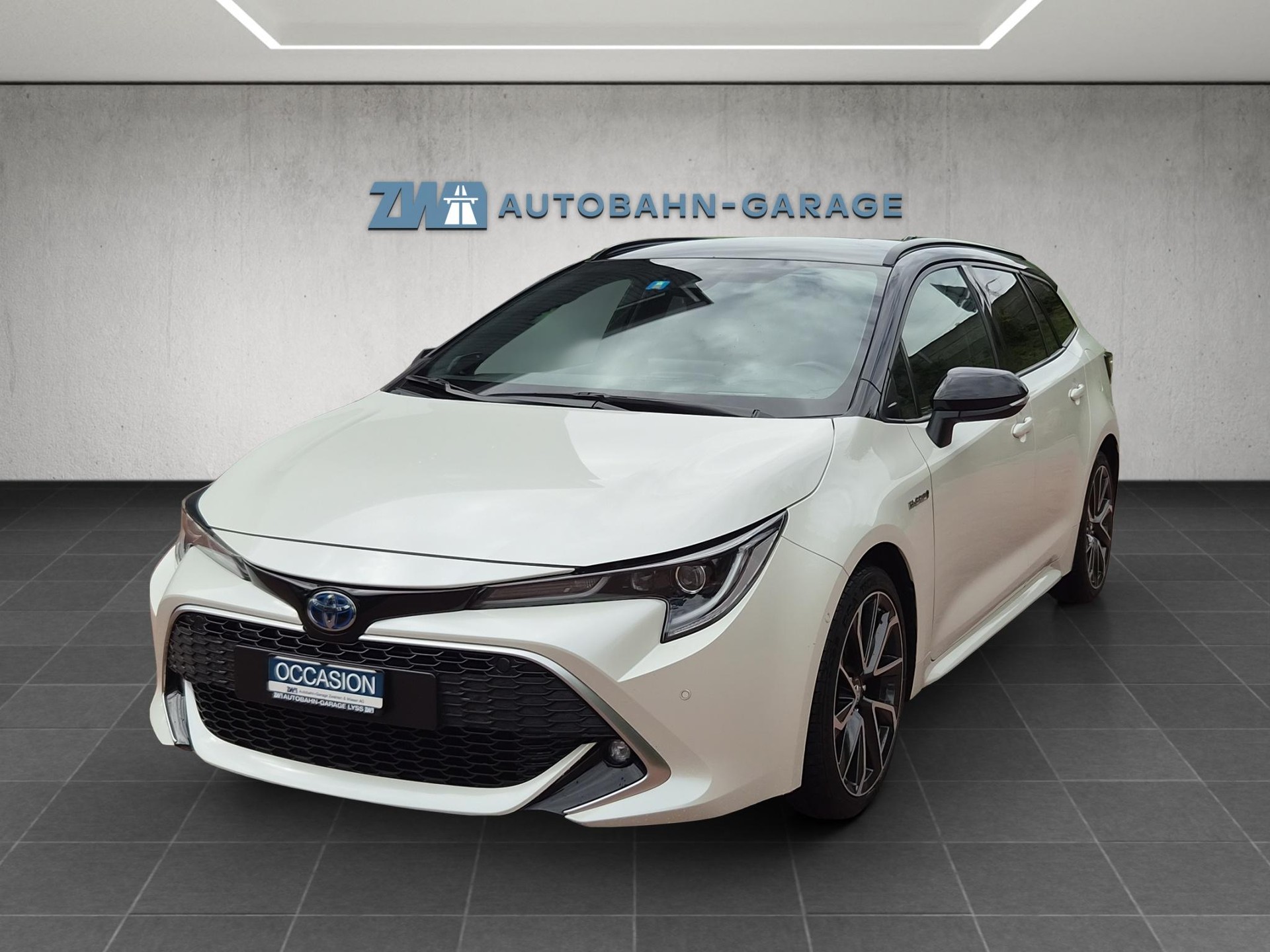 TOYOTA Corolla Touring Sports 2.0 HSD Style