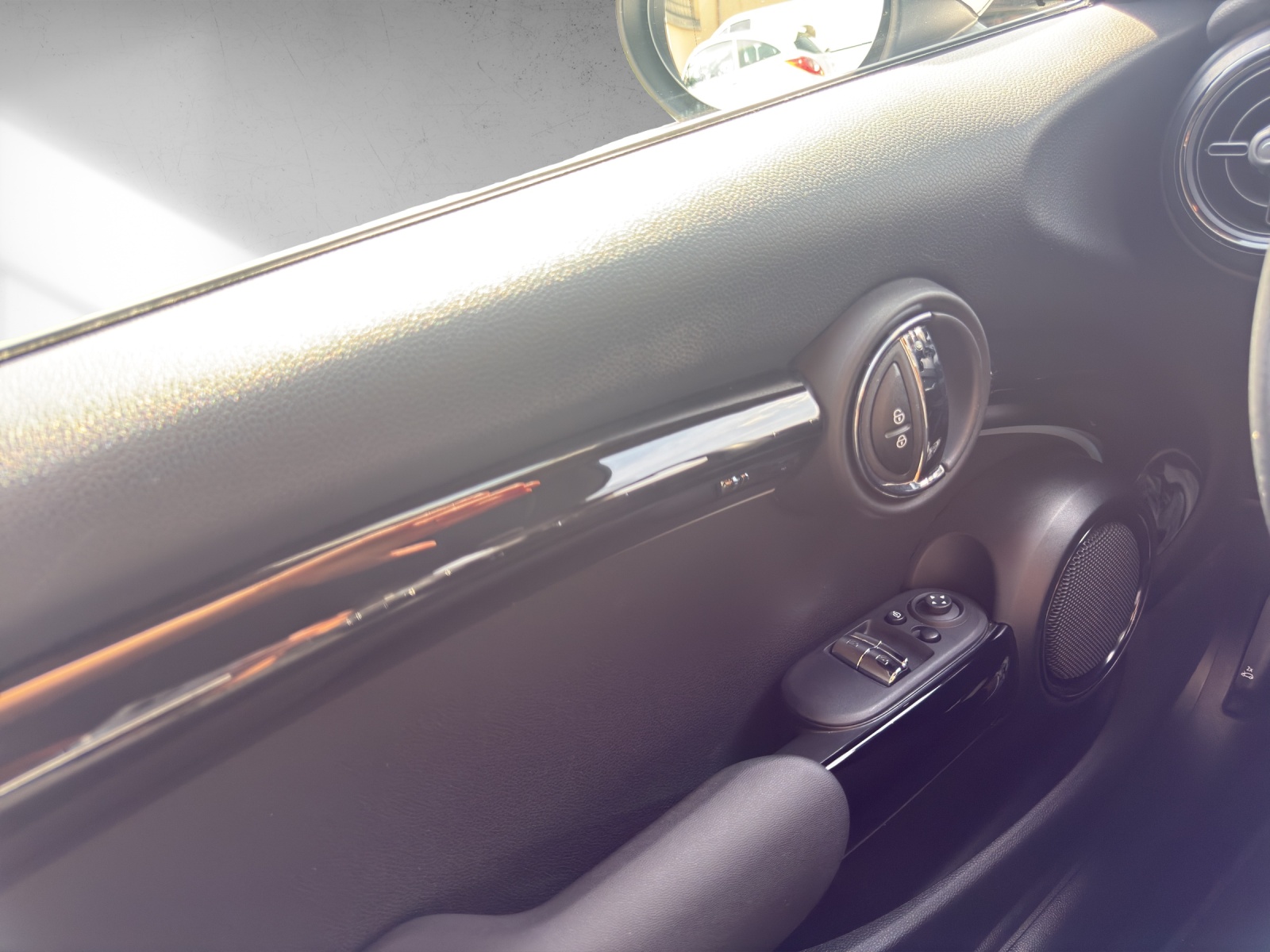 MINI Cooper Camden Edition Steptronic DKG-image-14
