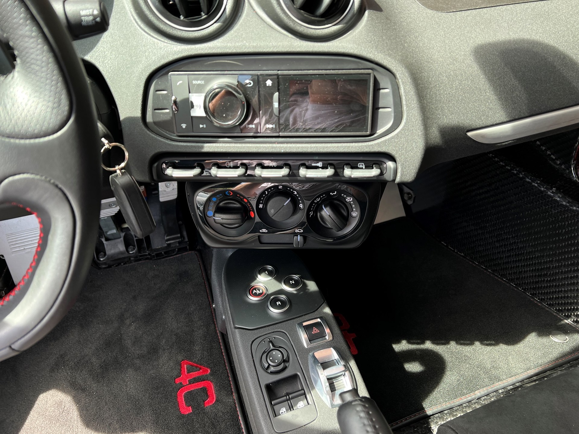 ALFA ROMEO 4C 1750 TBi TCT-image-5