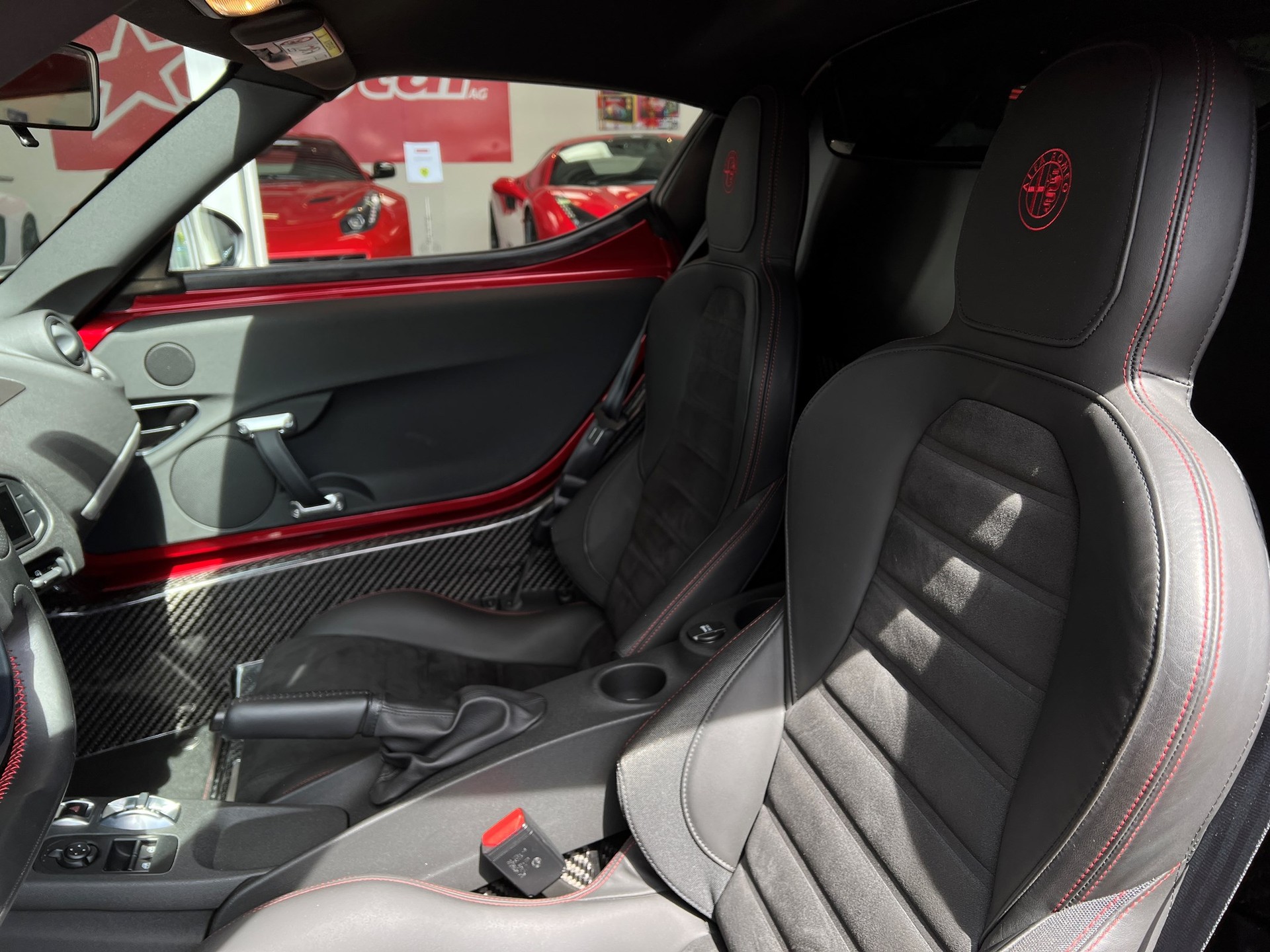 ALFA ROMEO 4C 1750 TBi TCT-image-7
