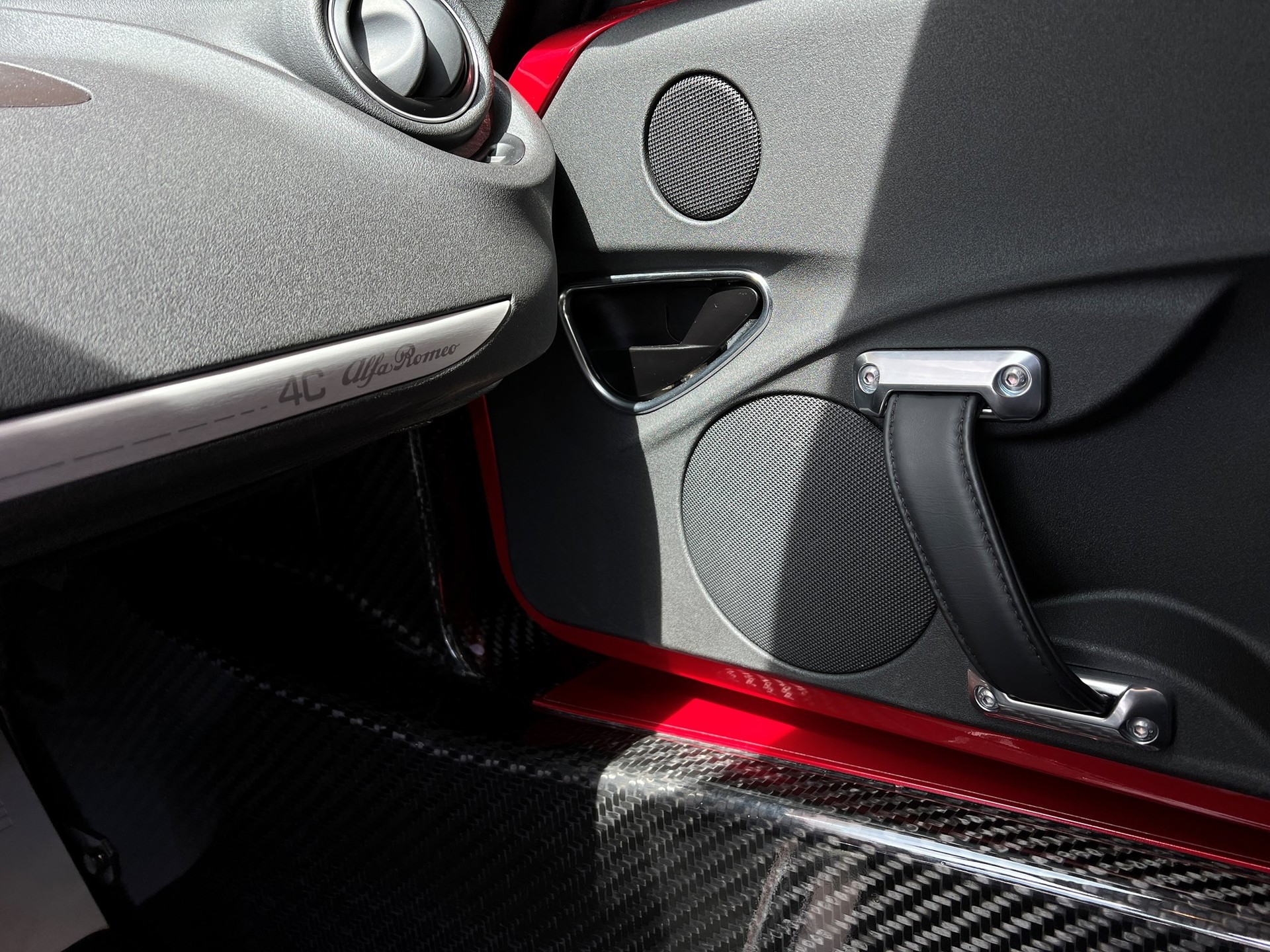 ALFA ROMEO 4C 1750 TBi TCT-image-6