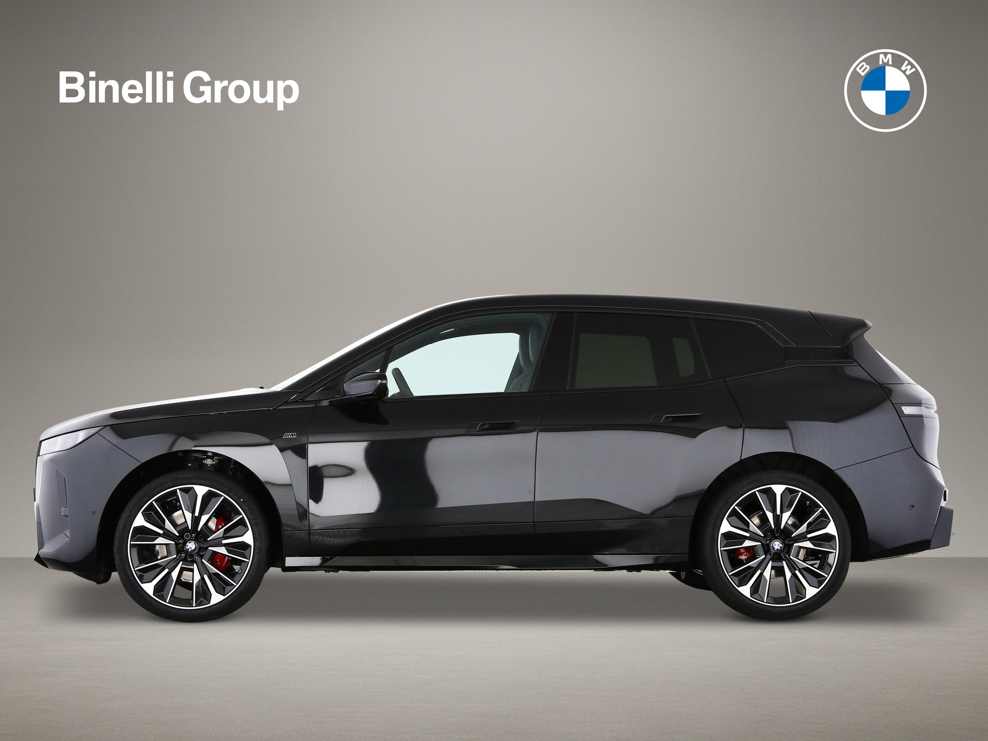 BMW iX I20 M70-showroom-element-2