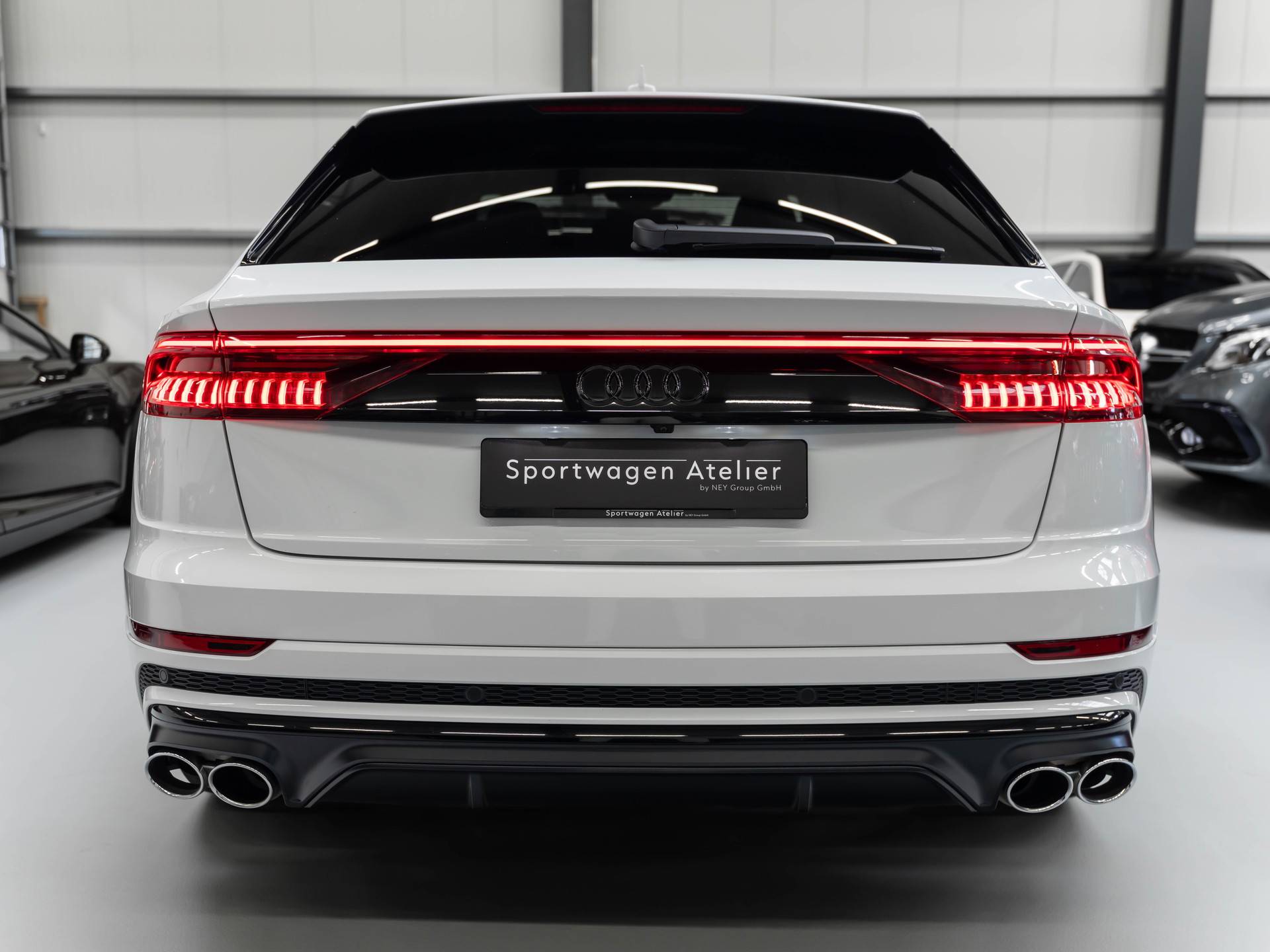 AUDI SQ8 TFSI quattro tiptronic-showroom-element-2