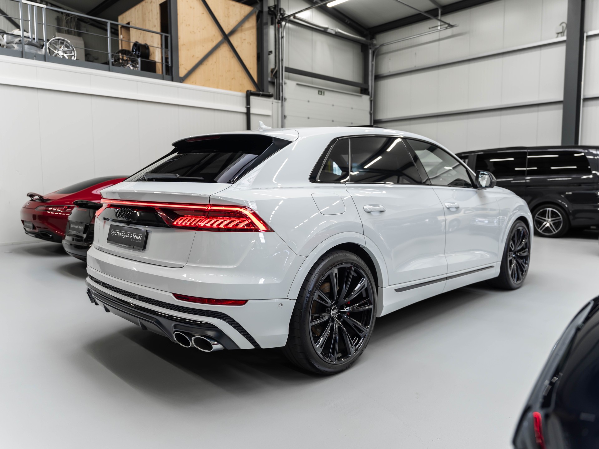 AUDI SQ8 TFSI quattro tiptronic-showroom-element-3